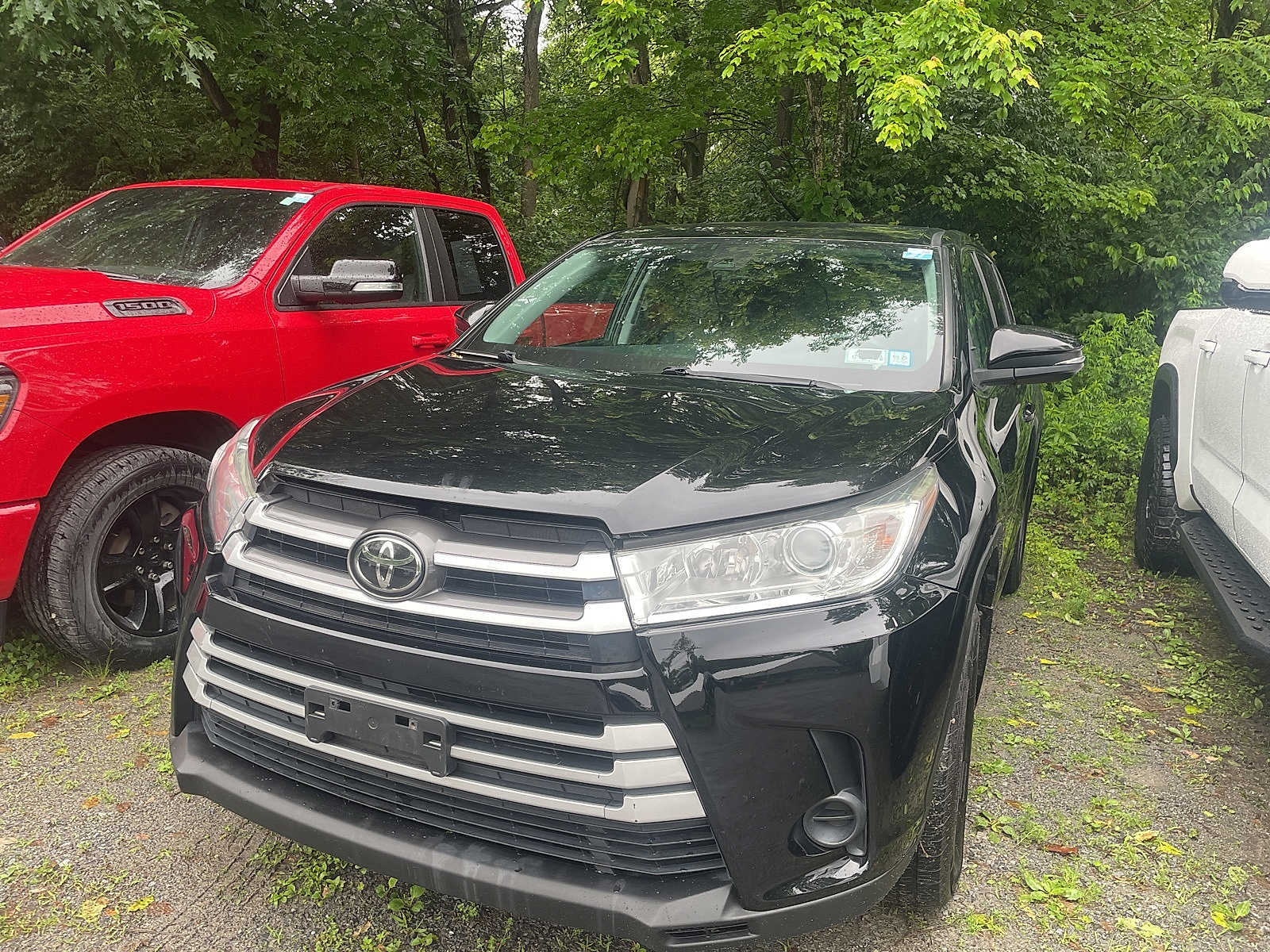 2019 Toyota Highlander LE -
                  Wappingers Falls, NY