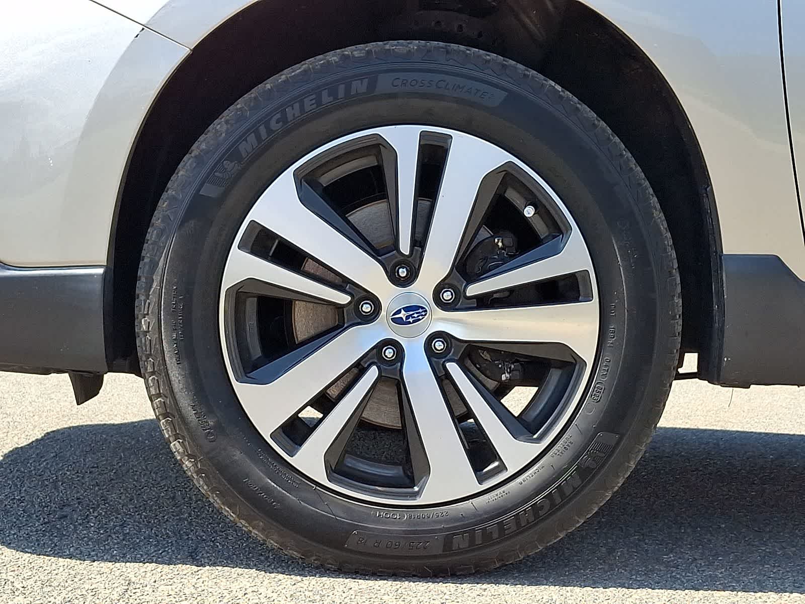 Thumbnail: 2018 Subaru Outback - 9