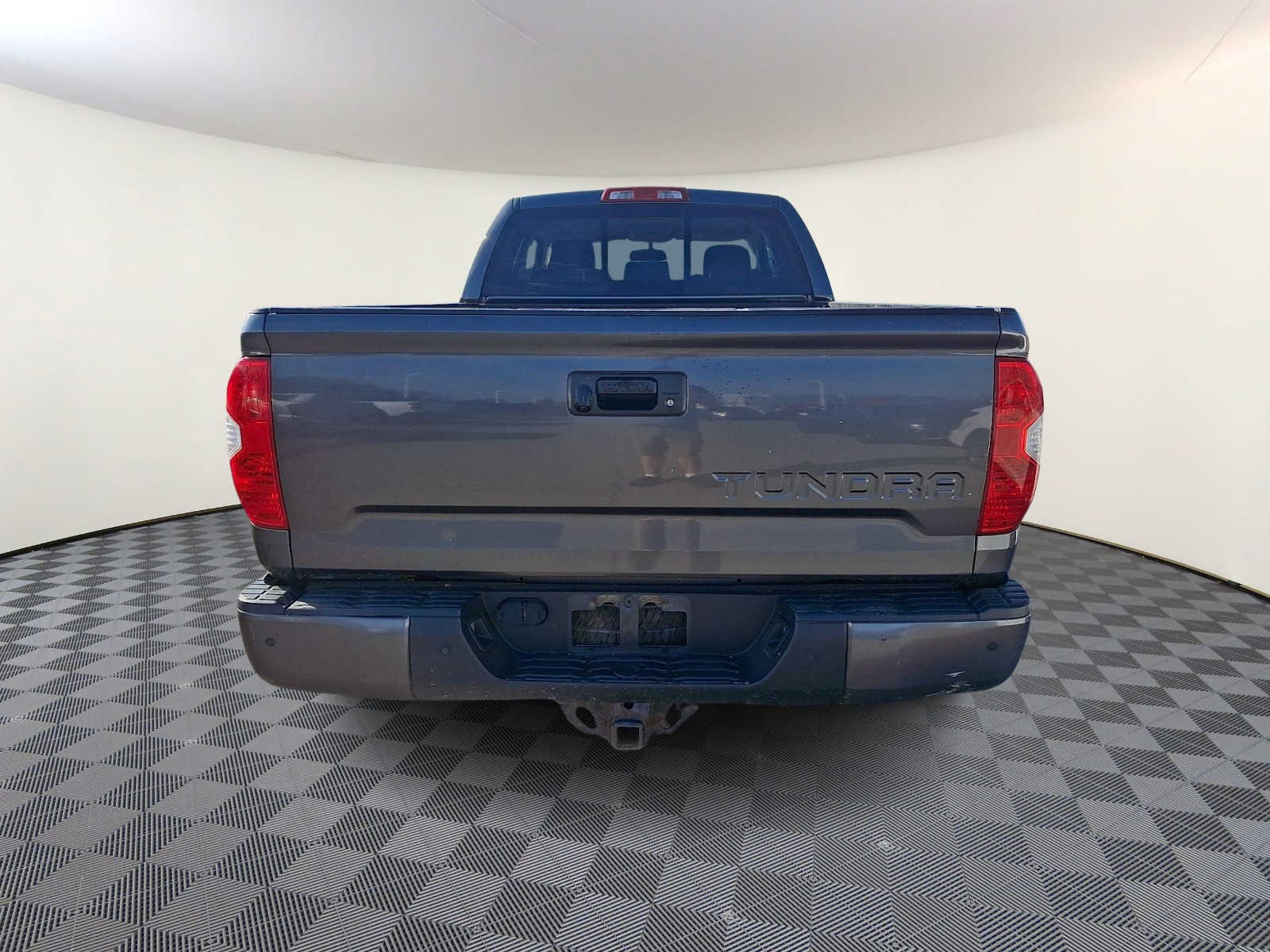 Thumbnail: 2016 Toyota Tundra - 6