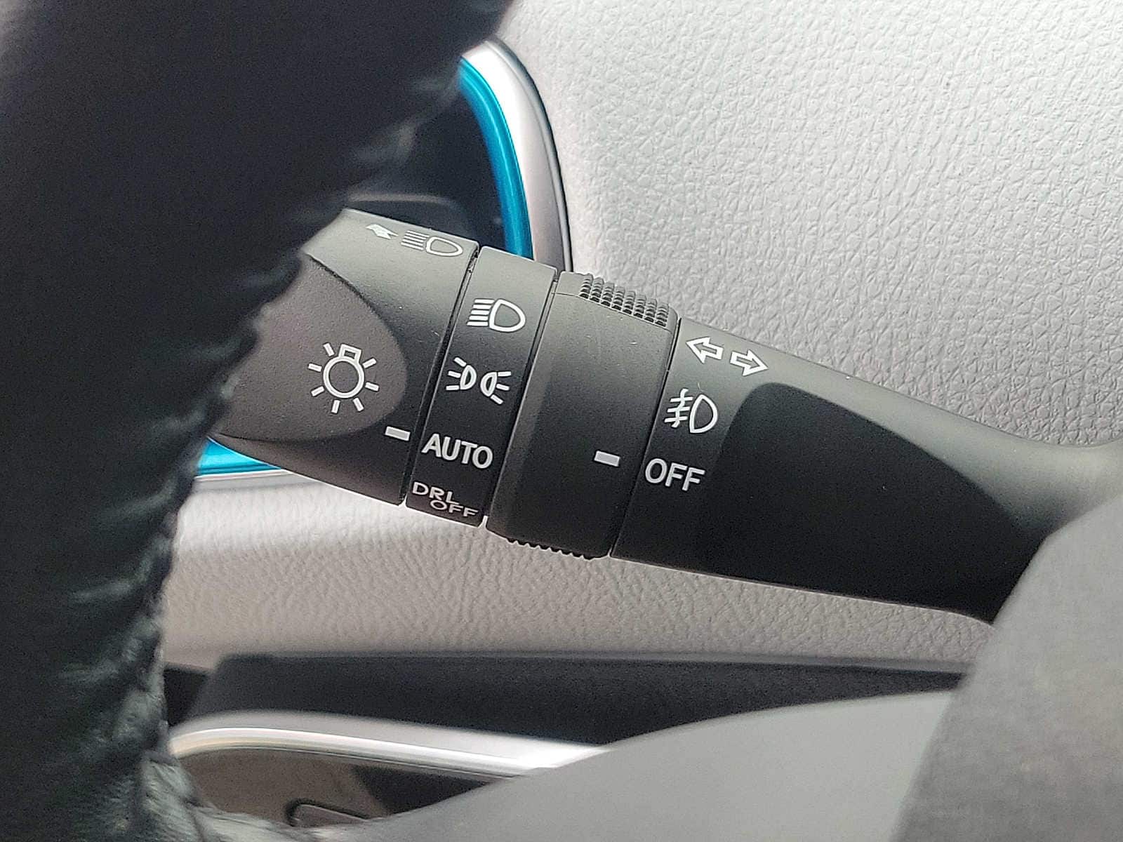 Thumbnail: 2018 Toyota Prius Prime - 25