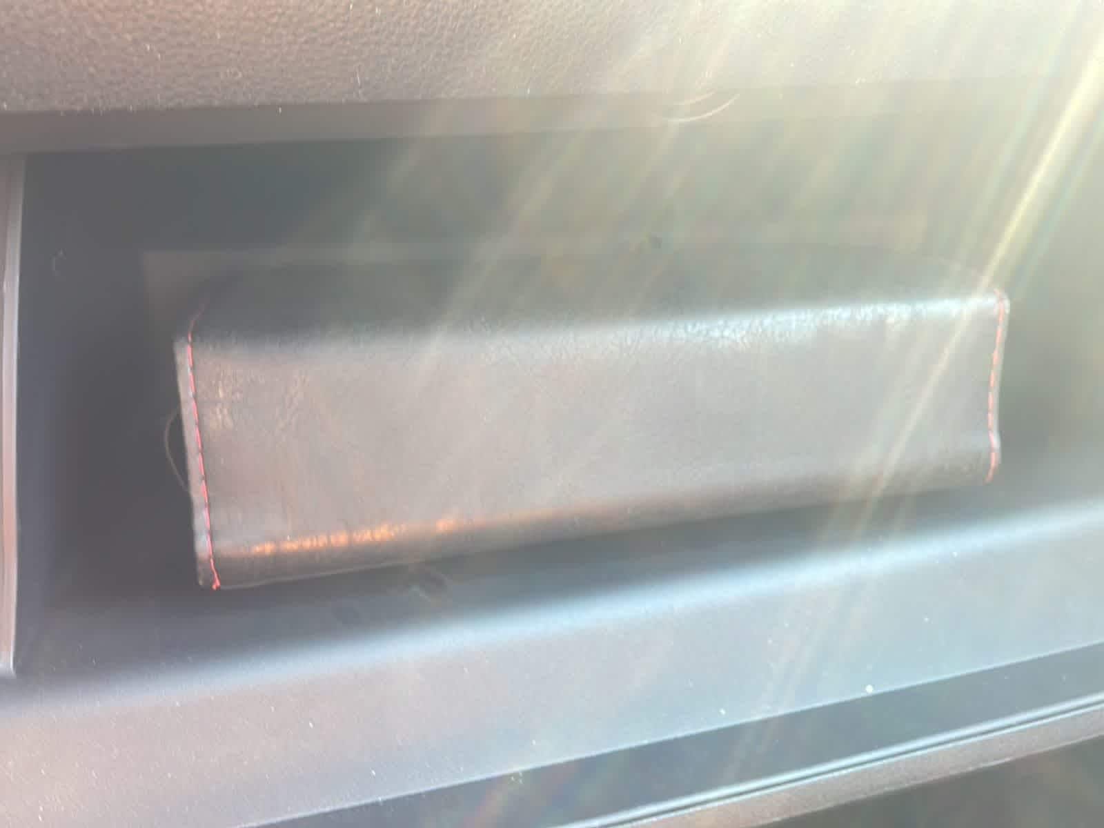 Thumbnail: 2022 Toyota RAV4 - 18