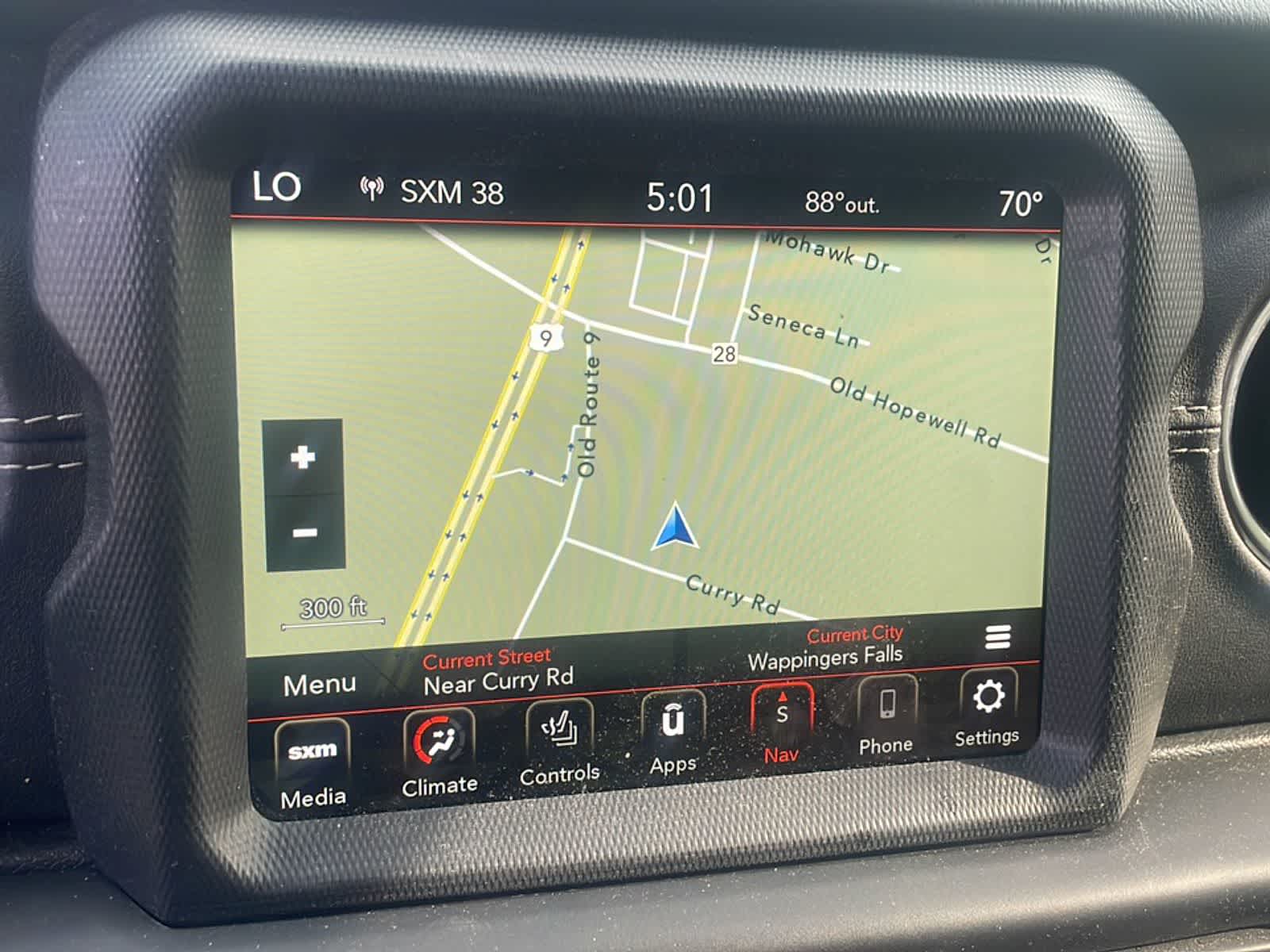 Thumbnail: 2022 Jeep Wrangler - 14