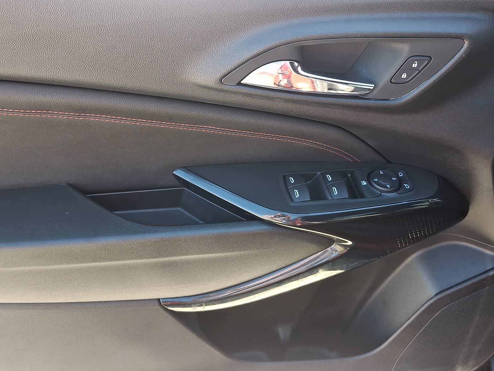 Thumbnail: 2024 Chevrolet Trax - 13