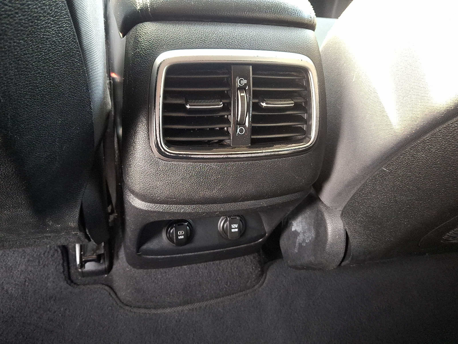 Thumbnail: 2019 Kia Sorento - 13