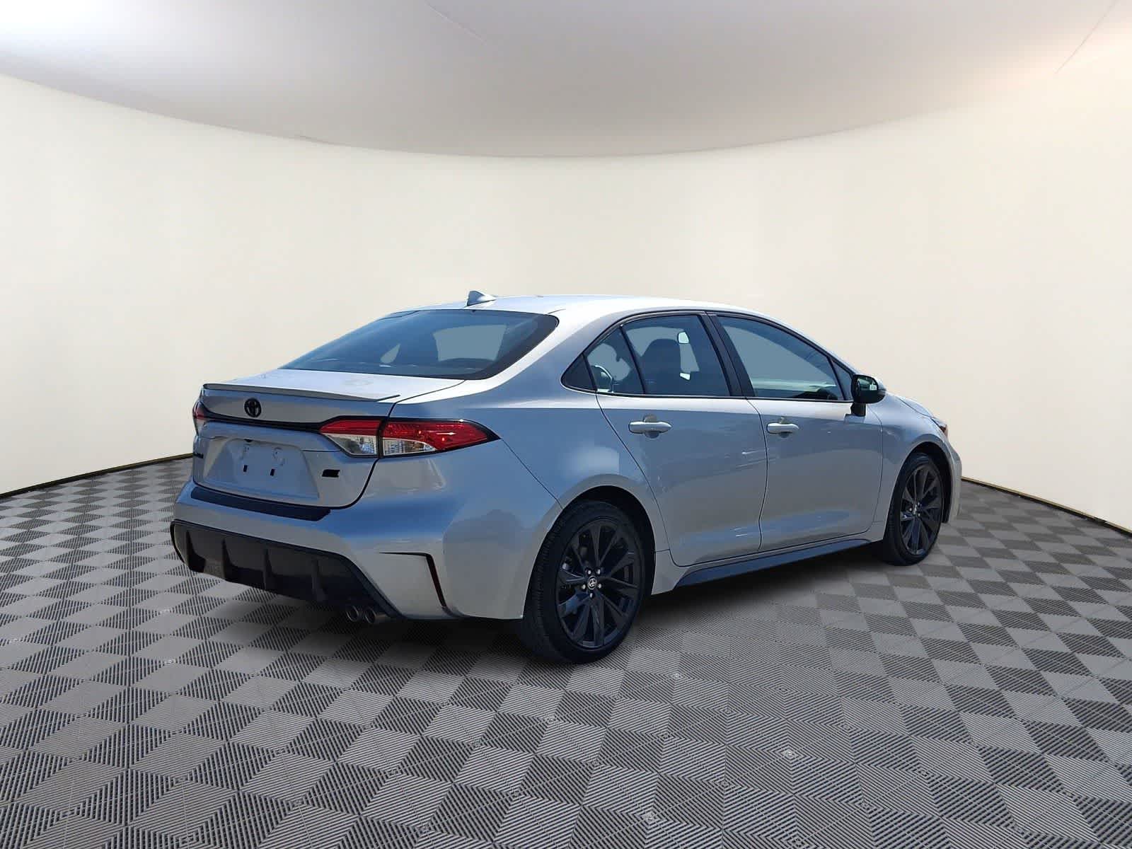Thumbnail: 2024 Toyota Corolla - 6