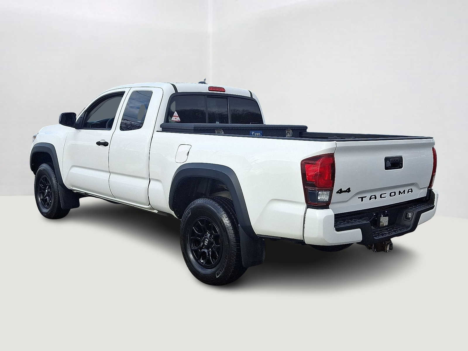 Thumbnail: 2019 Toyota Tacoma - 8