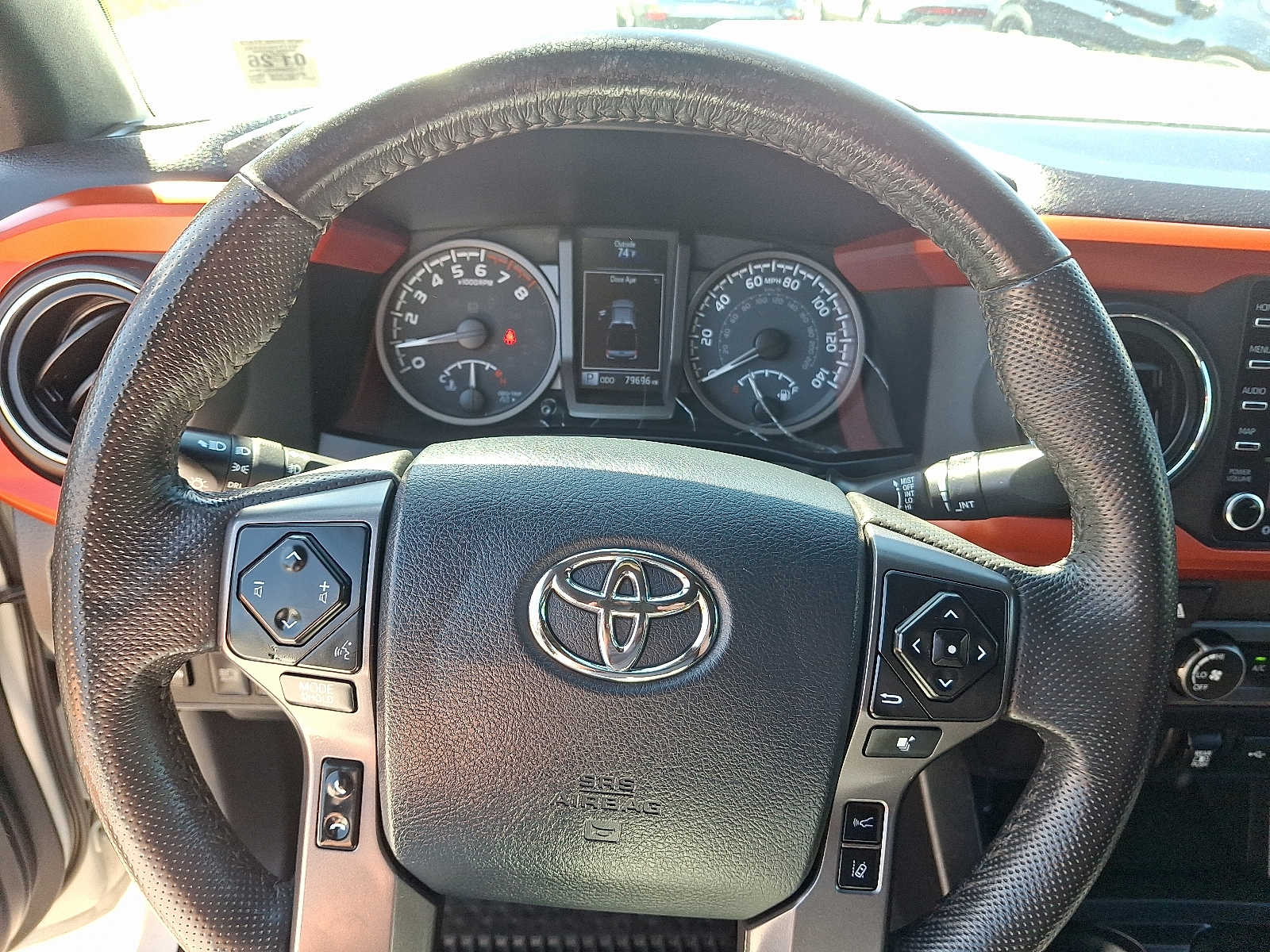 Thumbnail: 2020 Toyota Tacoma - 21
