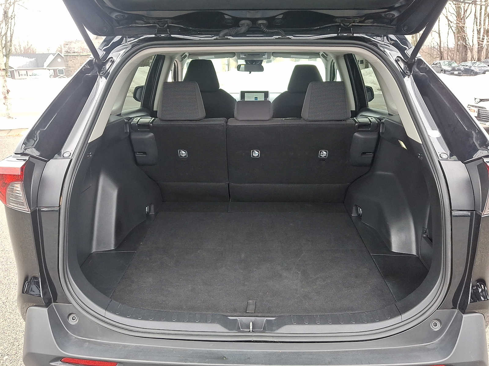 Thumbnail: 2024 Toyota RAV4 - 30