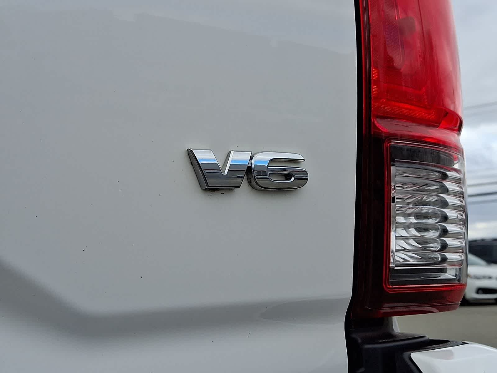 Thumbnail: 2022 Toyota Tacoma - 32