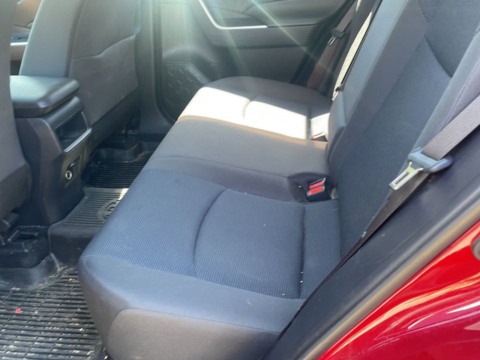 Thumbnail: 2019 Toyota RAV4 - 15