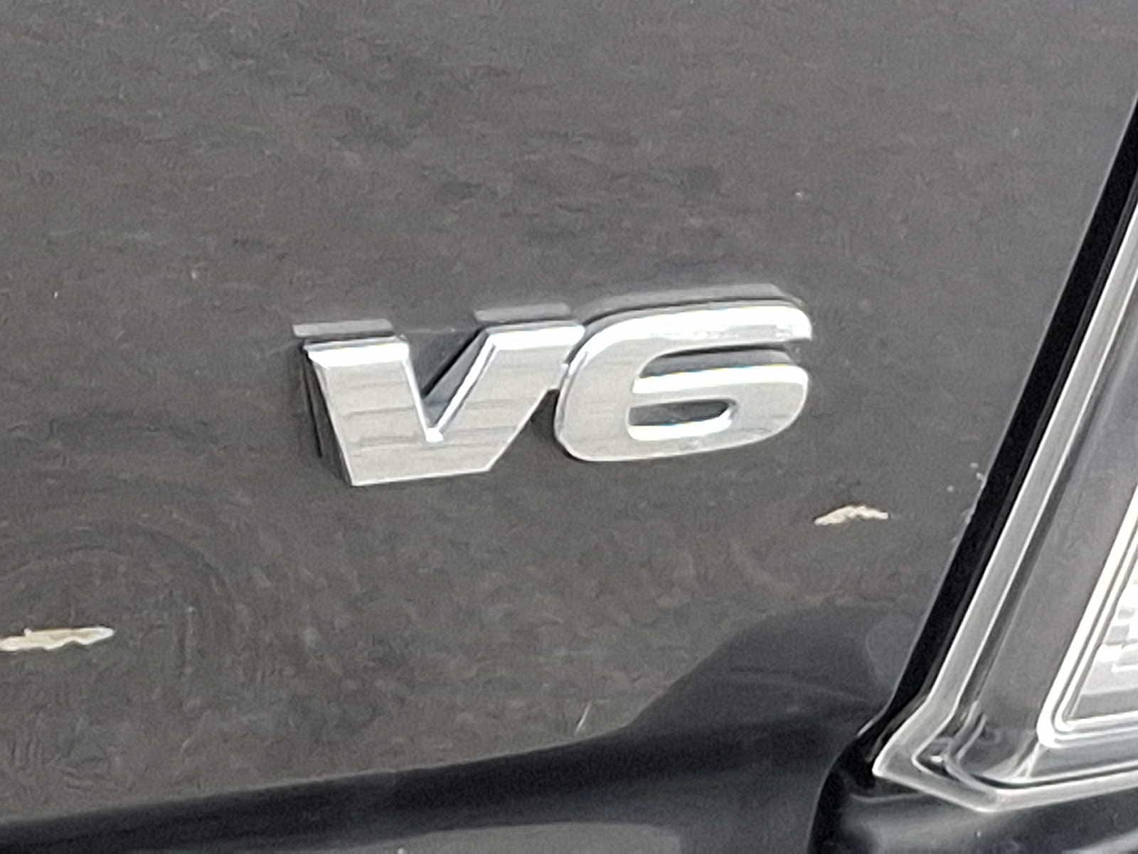 Thumbnail: 2021 Toyota Tacoma - 32