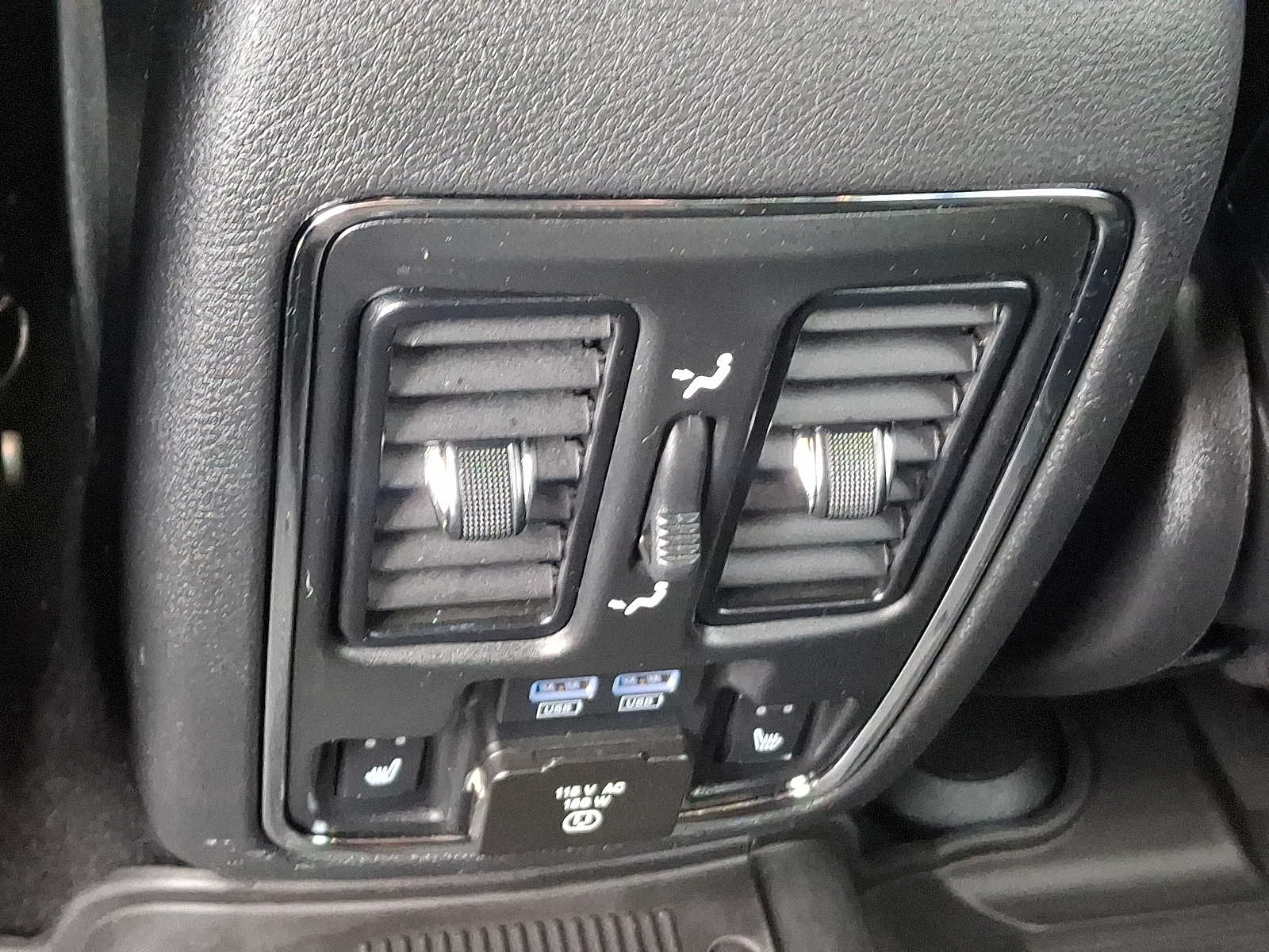 Thumbnail: 2020 Jeep Grand Cherokee - 12