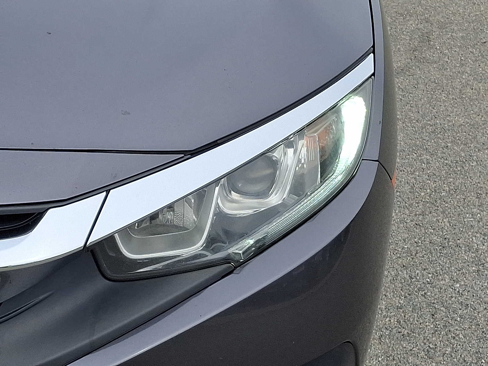 Thumbnail: 2016 Honda Civic - 10
