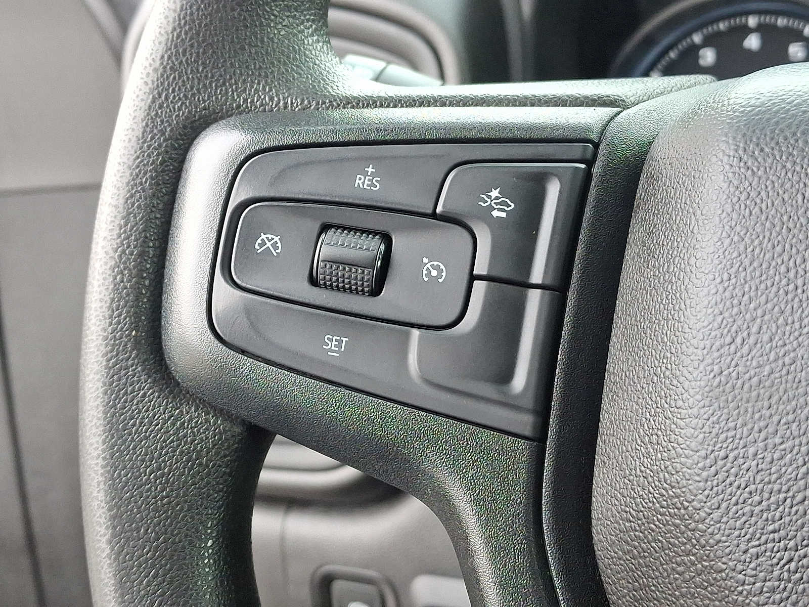 Thumbnail: 2024 Chevrolet Silverado 2500 - 16