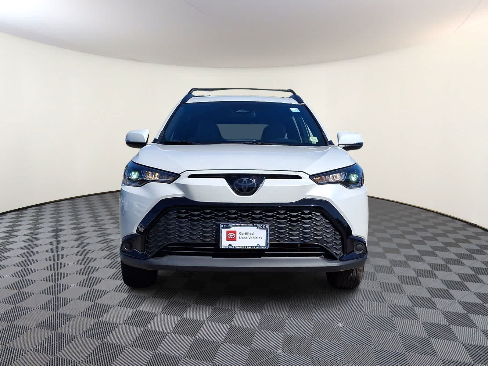 Thumbnail: 2023 Toyota Corolla Cross - 3