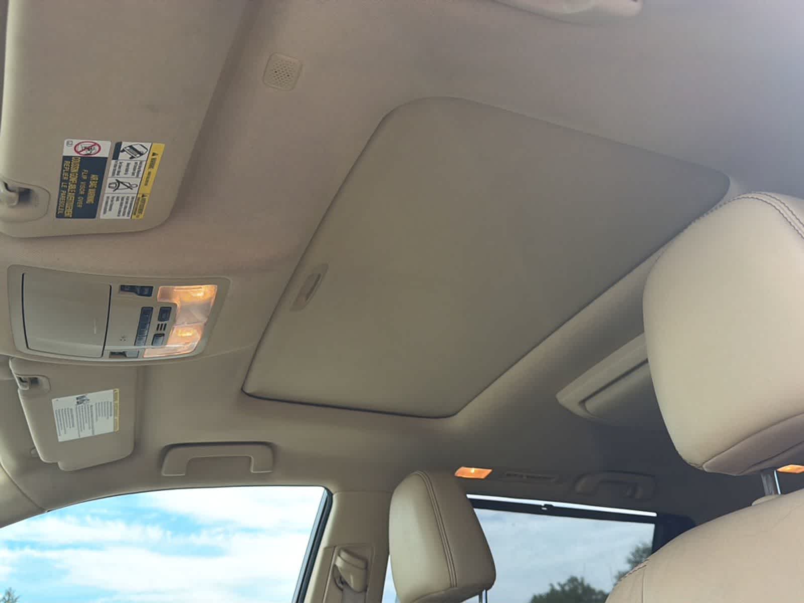 Thumbnail: 2018 Toyota Highlander - 19
