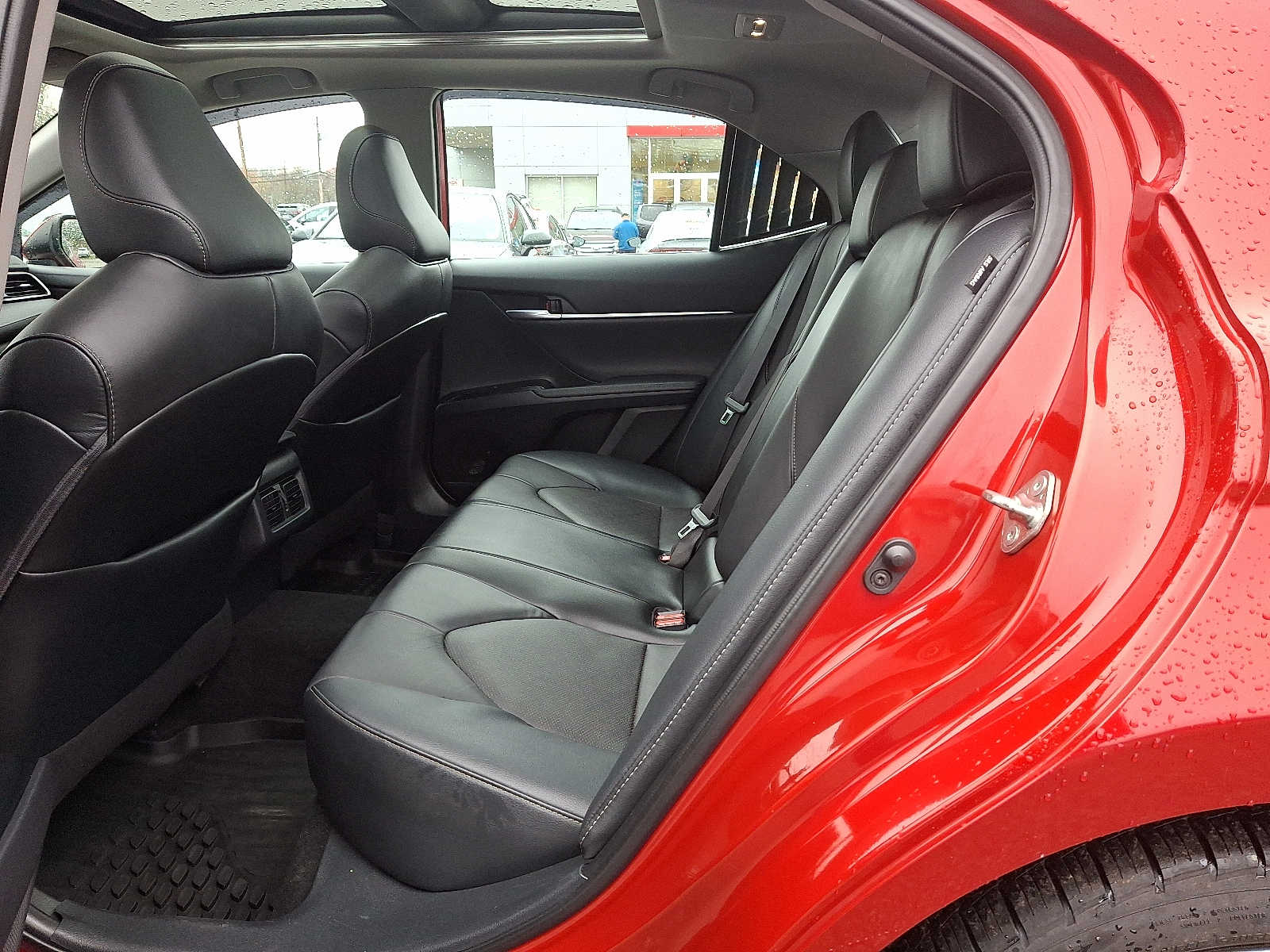 Thumbnail: 2020 Toyota Camry - 13