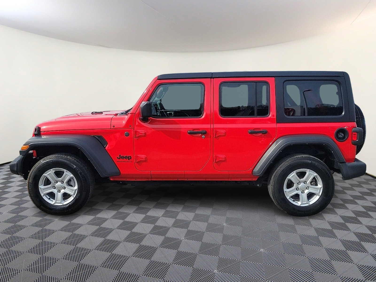 Thumbnail: 2023 Jeep Wrangler - 9