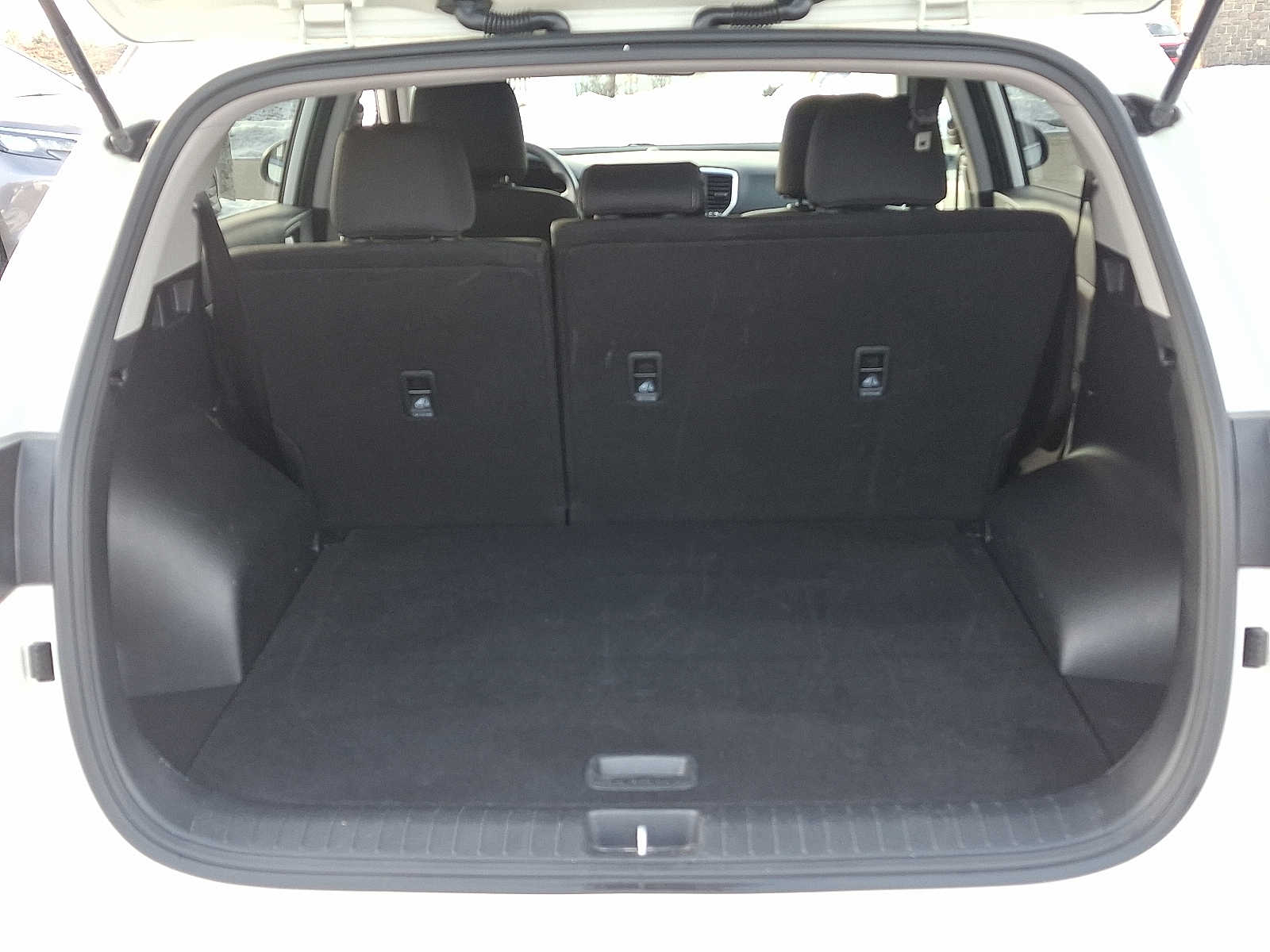 Thumbnail: 2021 Kia Sportage - 27