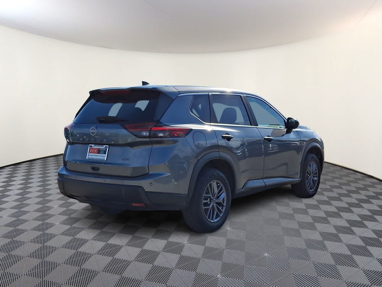 Thumbnail: 2024 Nissan Rogue - 5