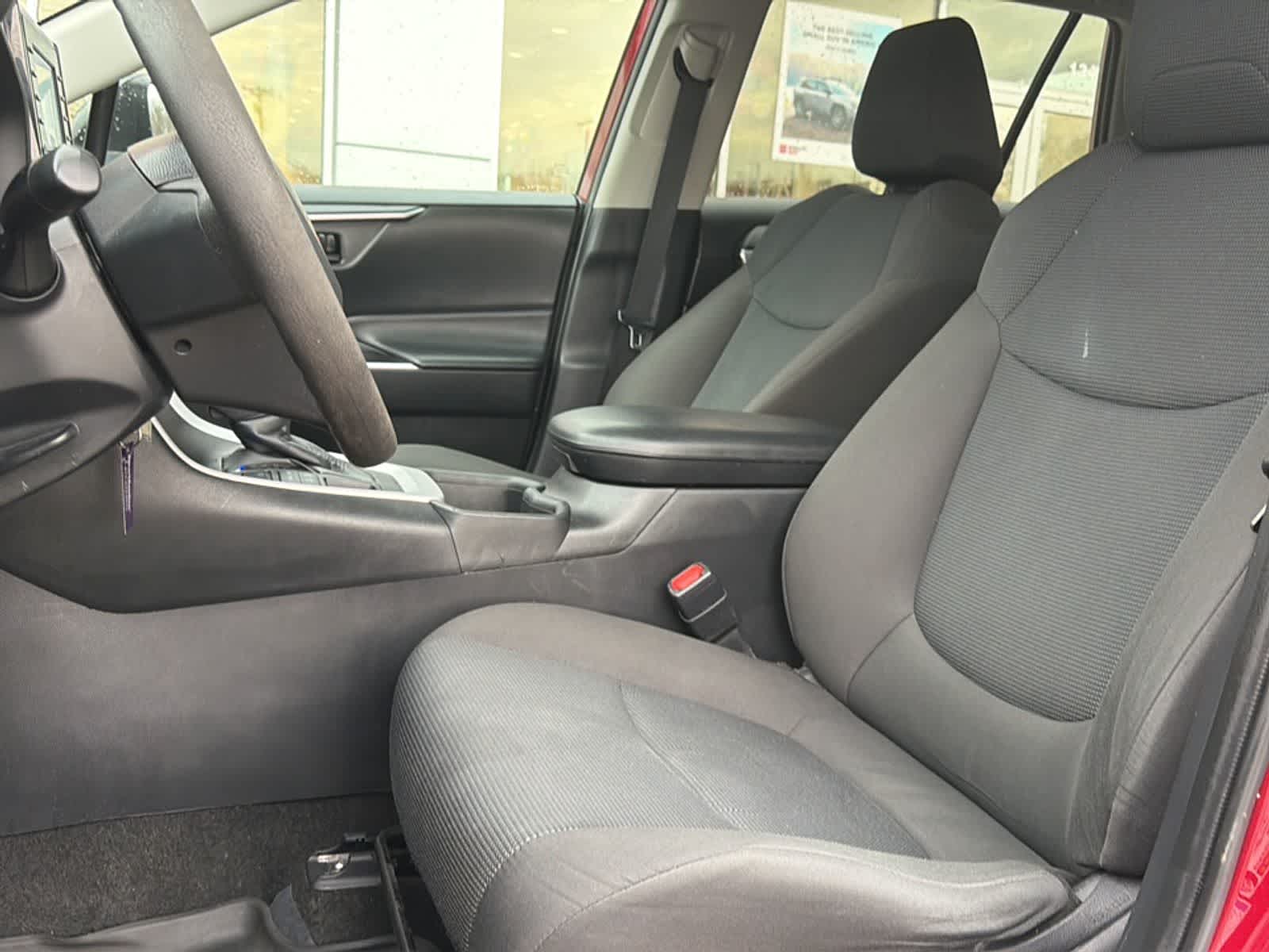 Thumbnail: 2022 Toyota RAV4 - 14