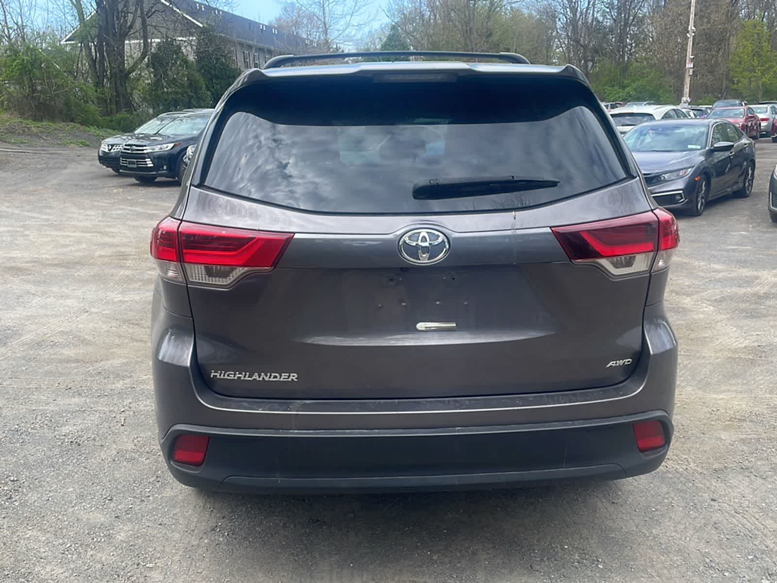 Thumbnail: 2019 Toyota Highlander - 7