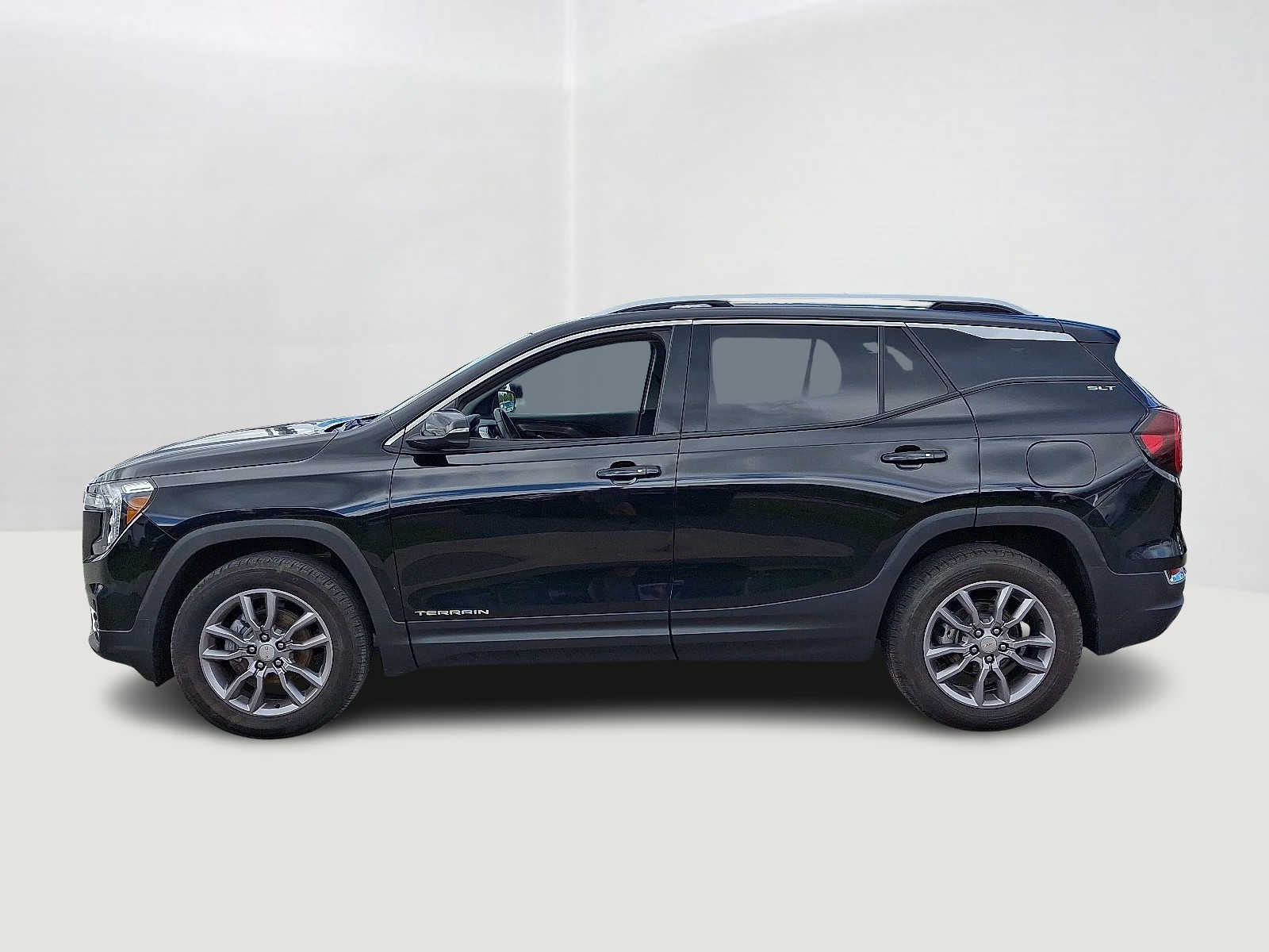 2023 GMC Terrain SLT 8