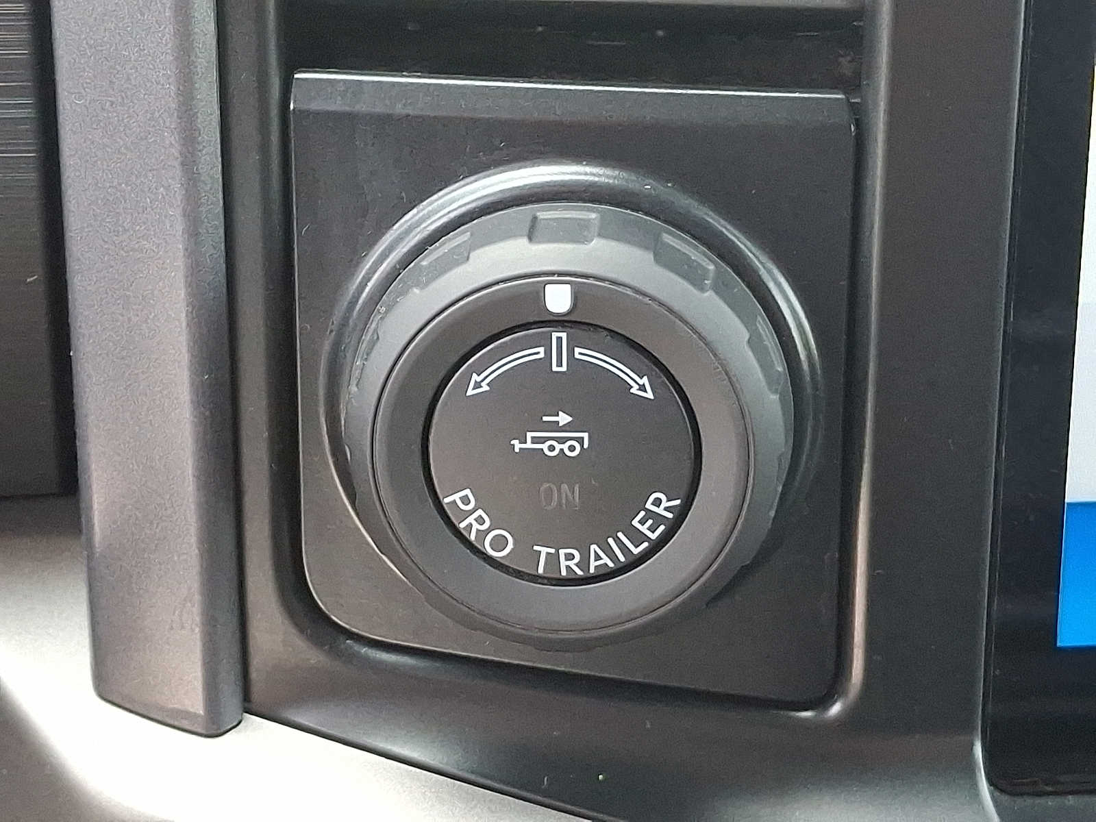 2024 Ford F-150 XLT 25