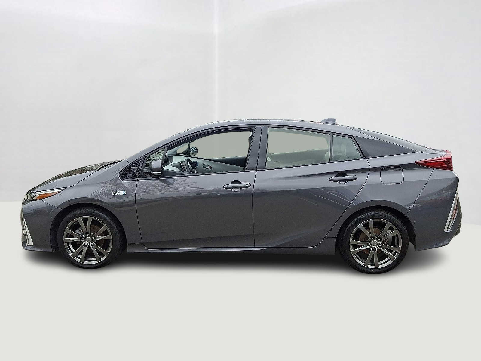 Thumbnail: 2019 Toyota Prius Prime - 10