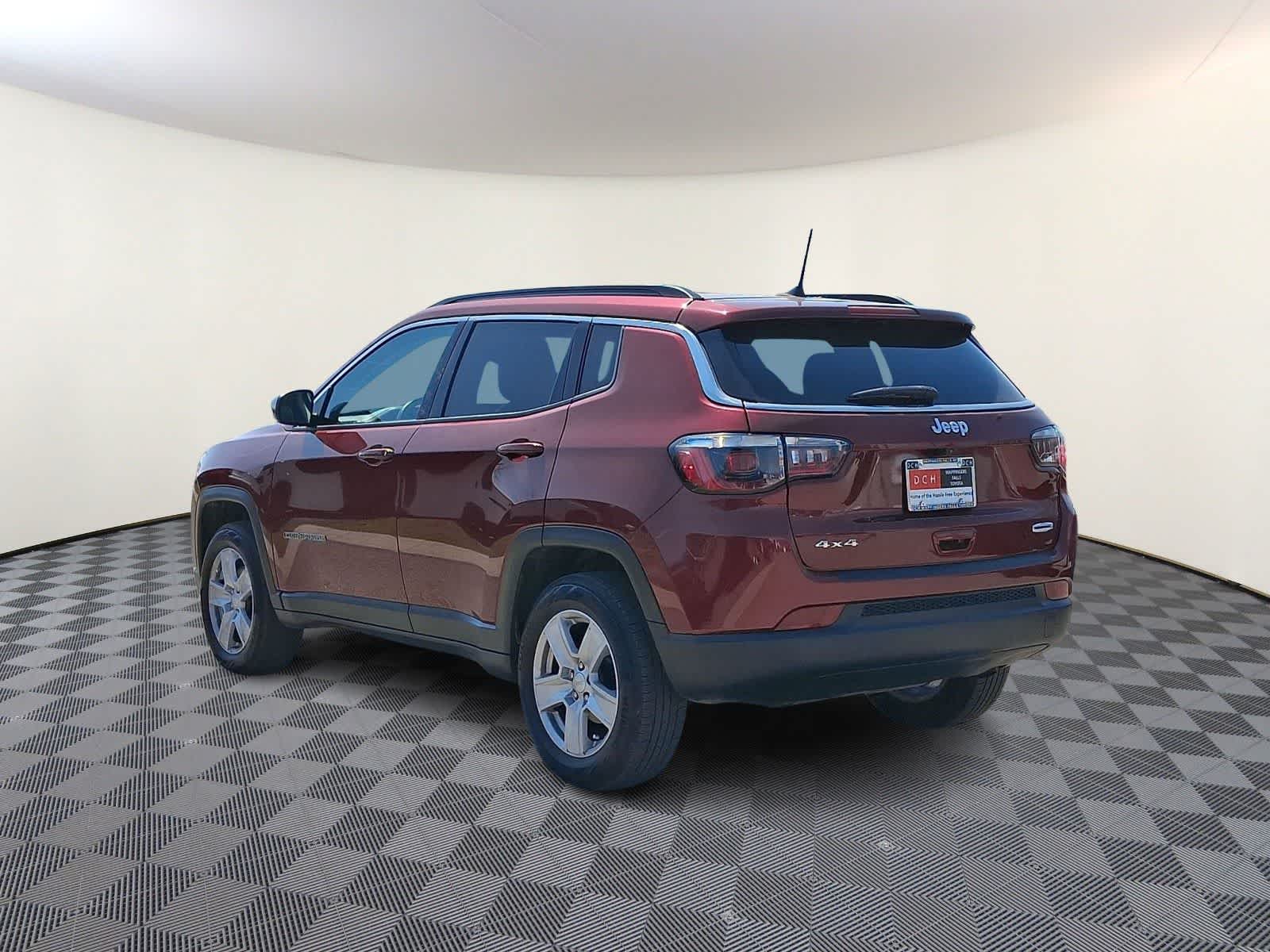 Thumbnail: 2022 Jeep Compass - 7