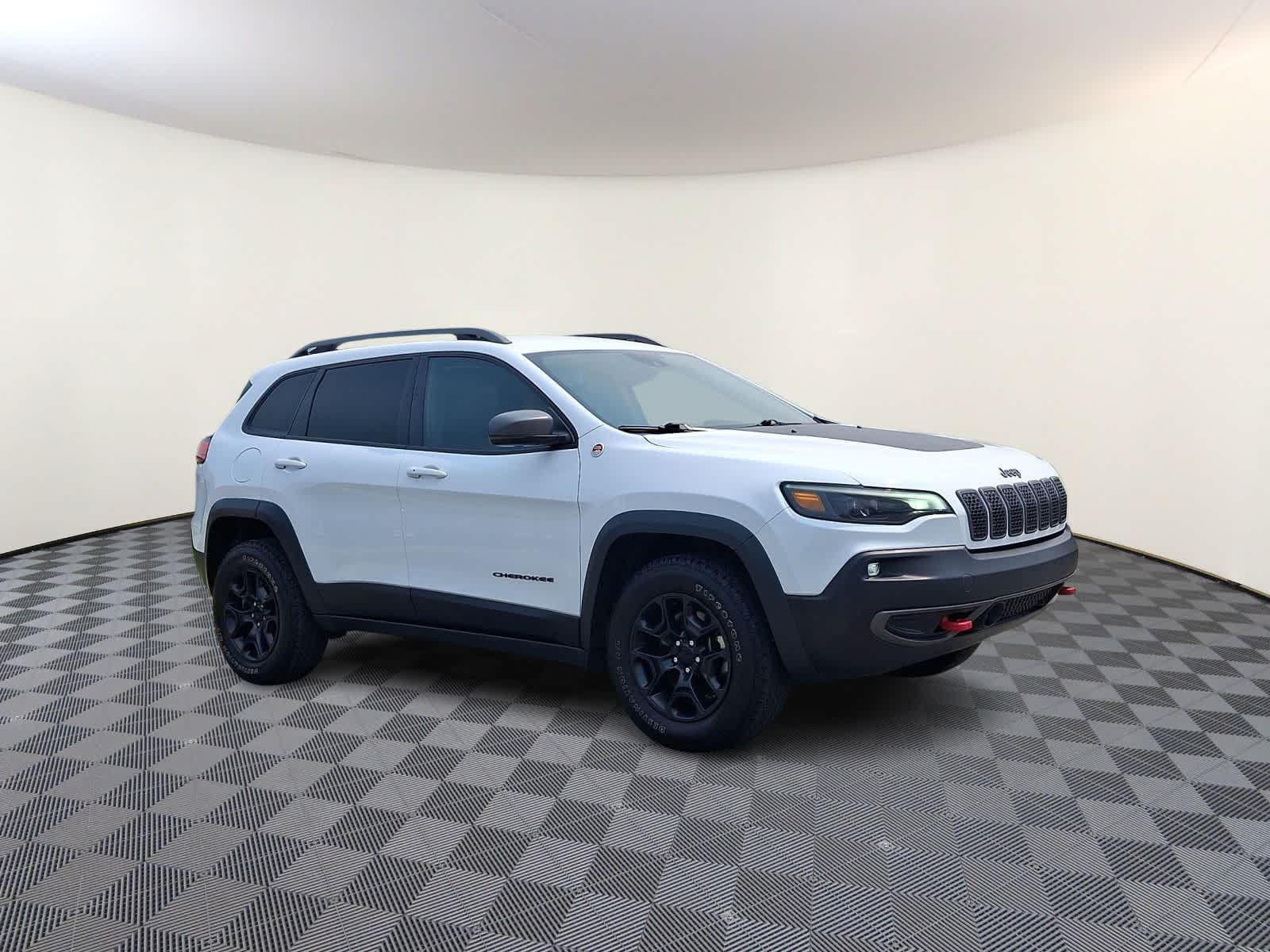 Thumbnail: 2021 Jeep Cherokee - 4