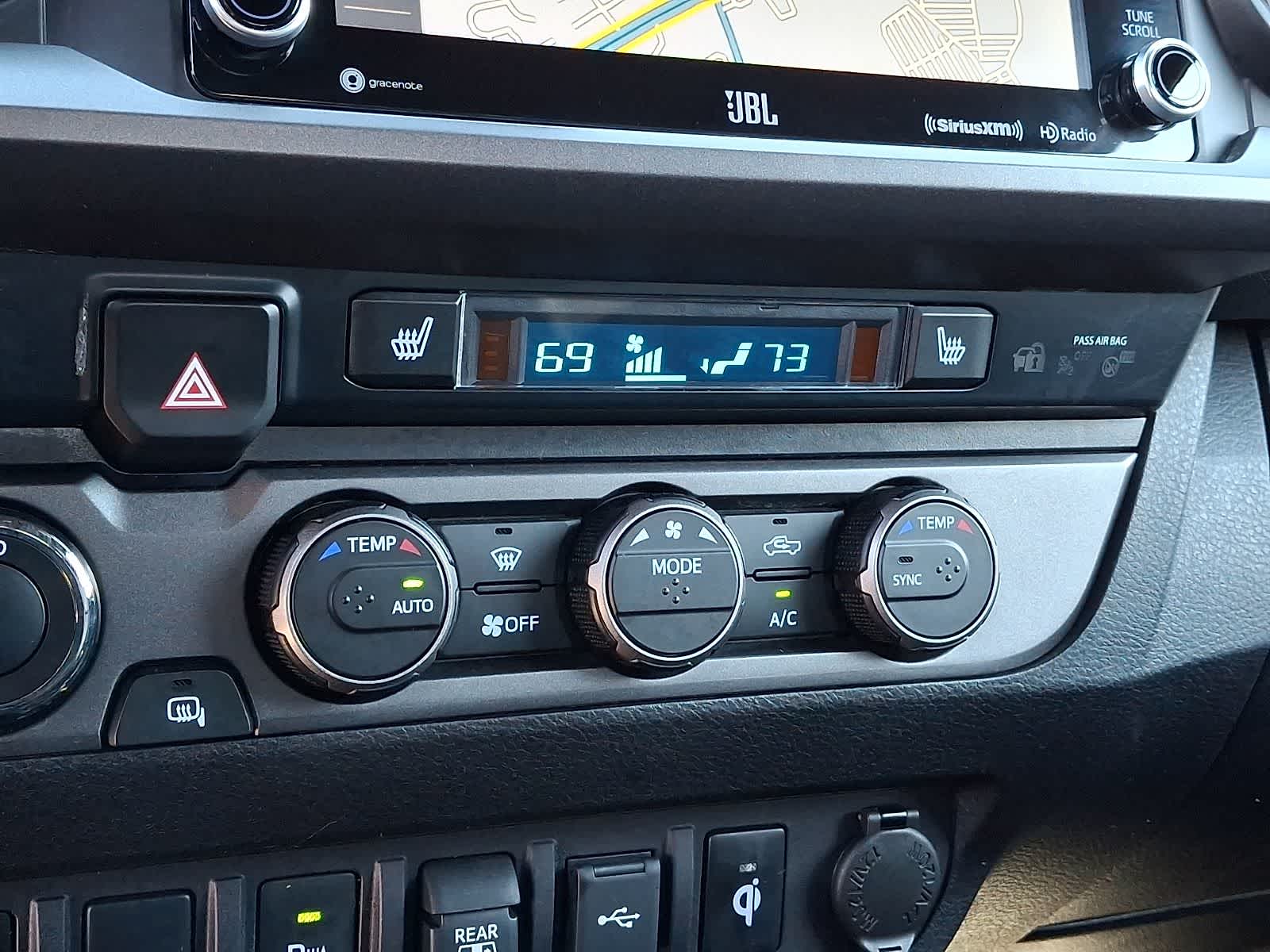 Thumbnail: 2021 Toyota Tacoma - 19