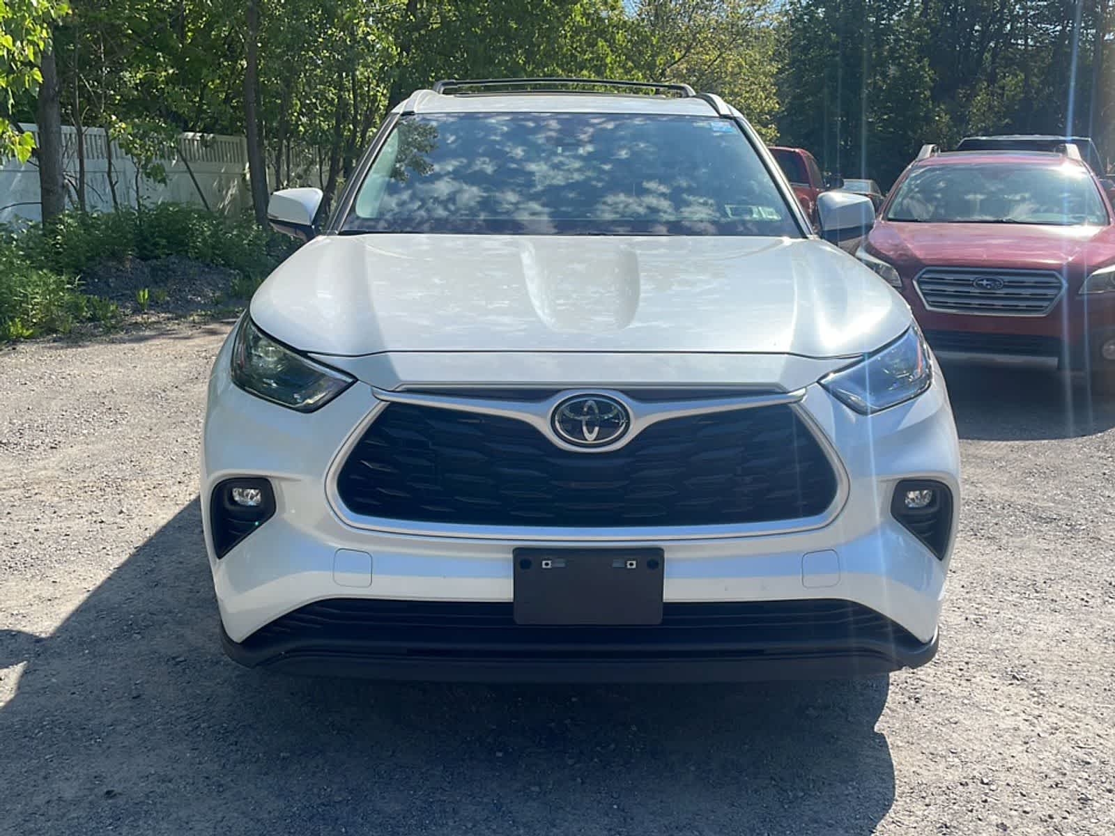 Thumbnail: 2023 Toyota Highlander - 12
