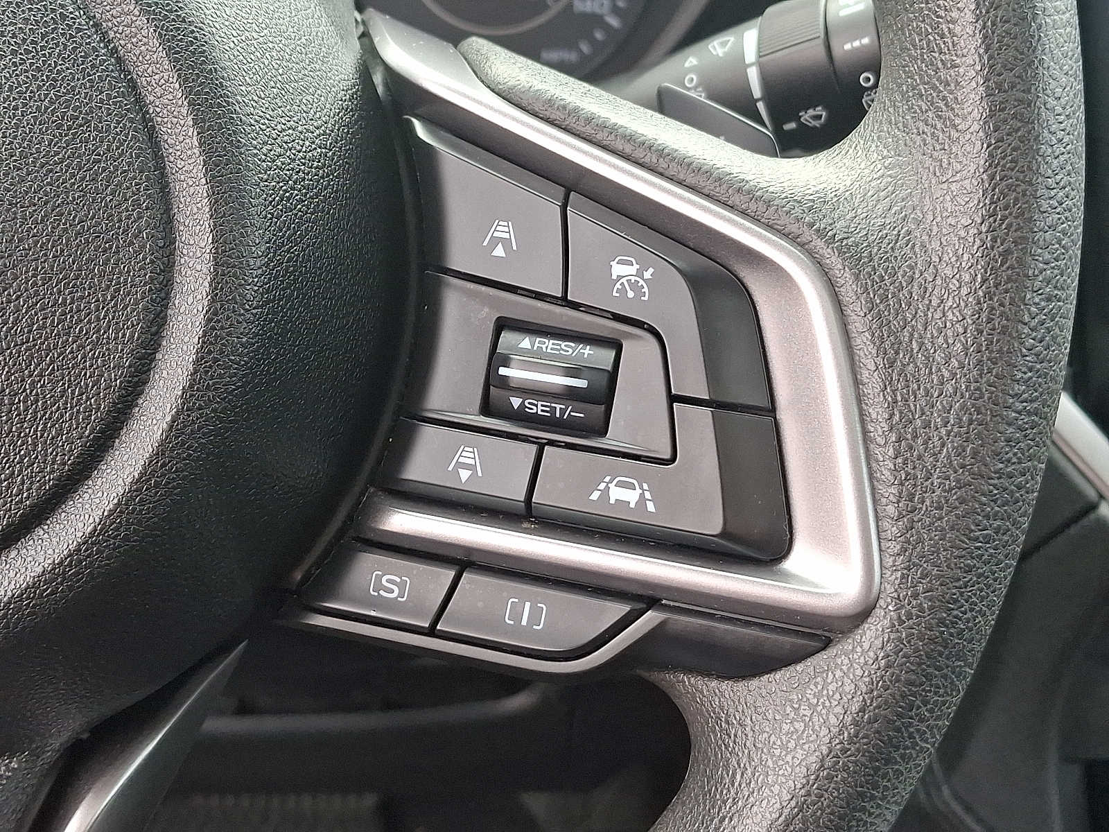 Thumbnail: 2023 Subaru Impreza - 23