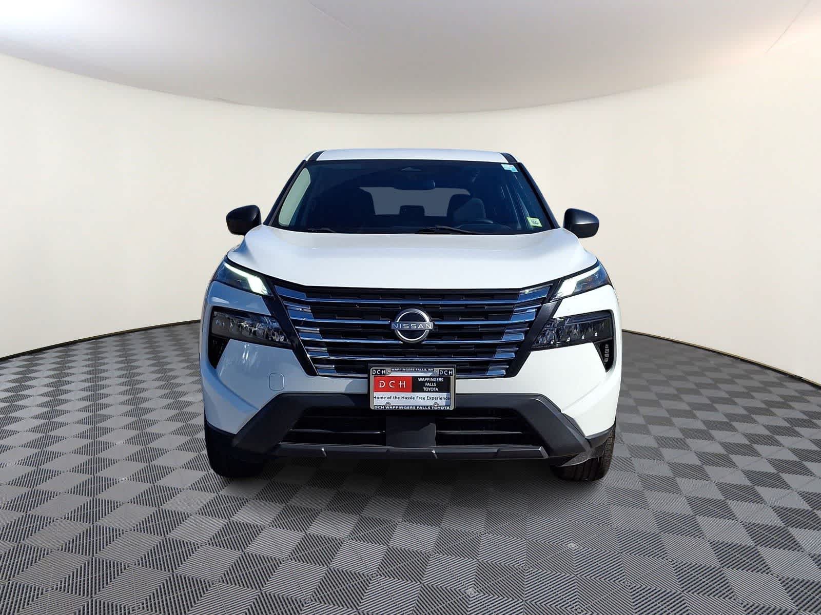 Thumbnail: 2024 Nissan Rogue - 3