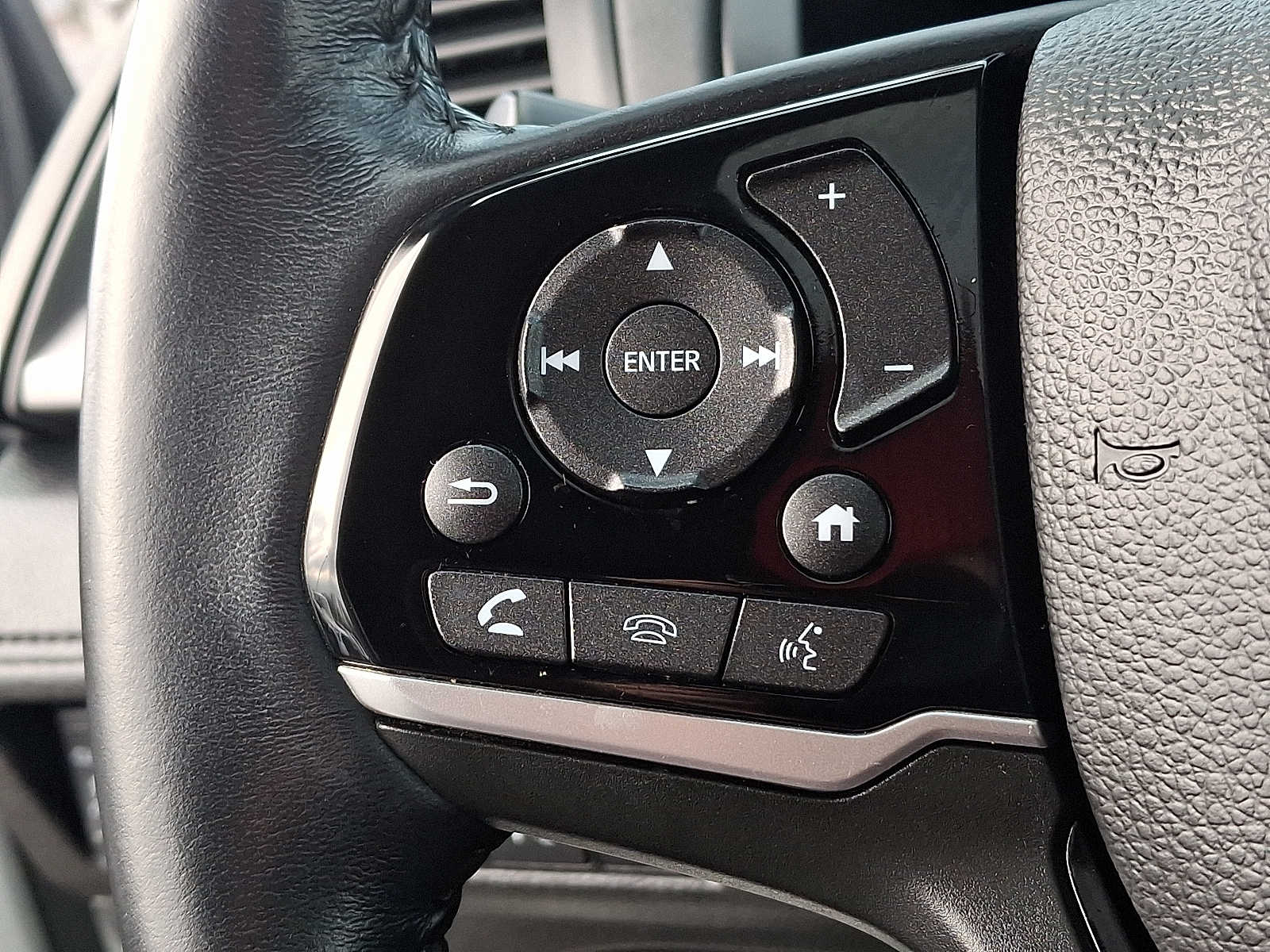 Thumbnail: 2022 Honda Odyssey - 26