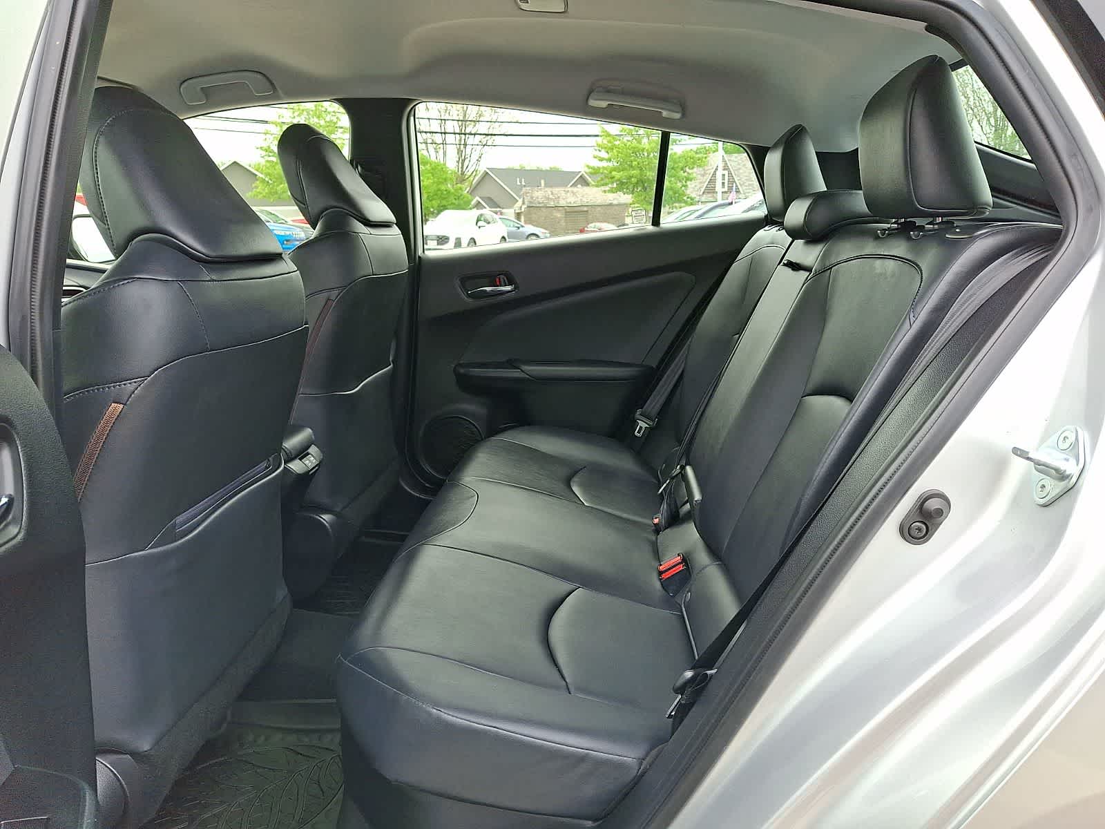 Thumbnail: 2019 Toyota Prius - 13