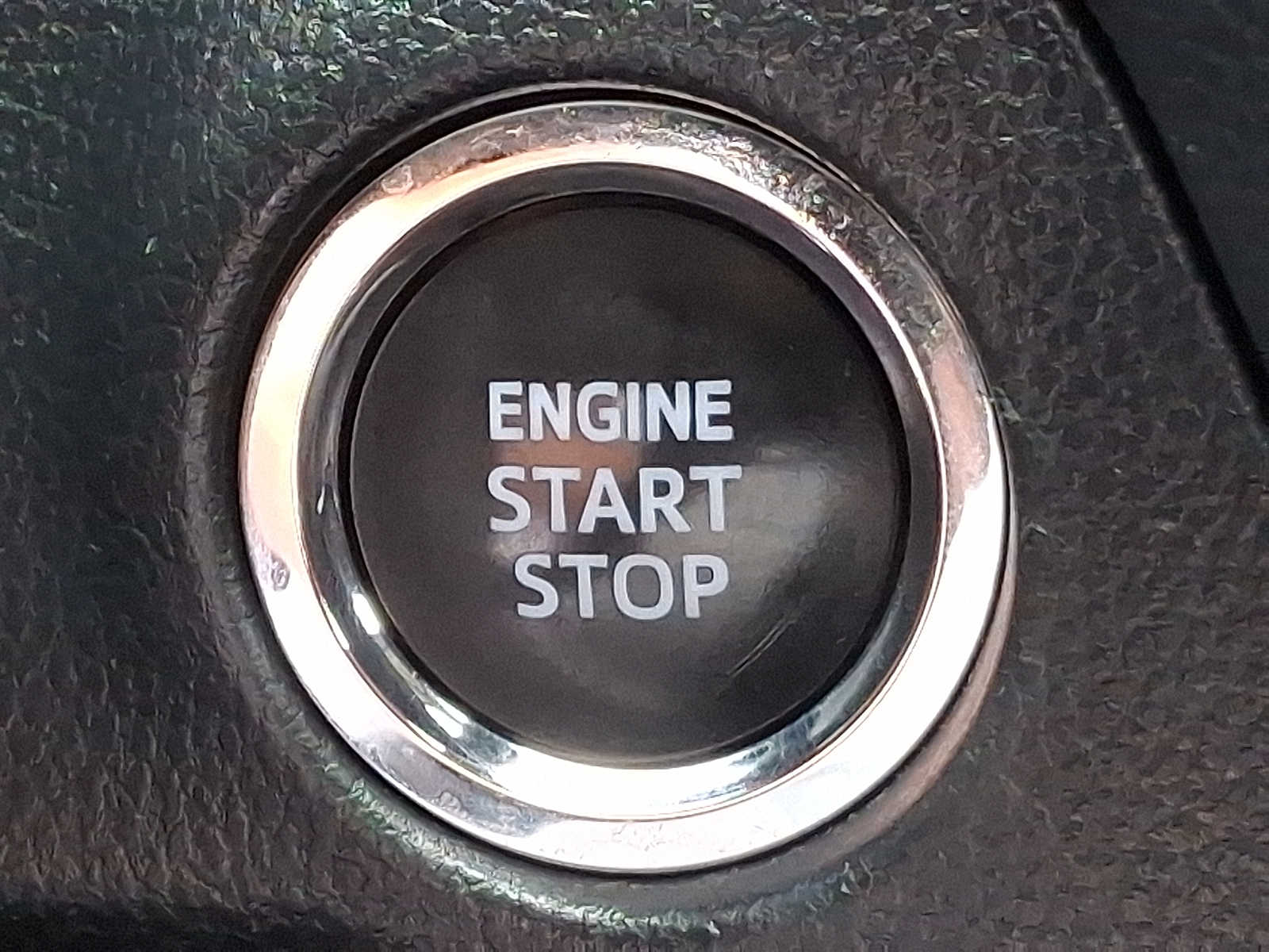 Thumbnail: 2023 Toyota RAV4 - 22