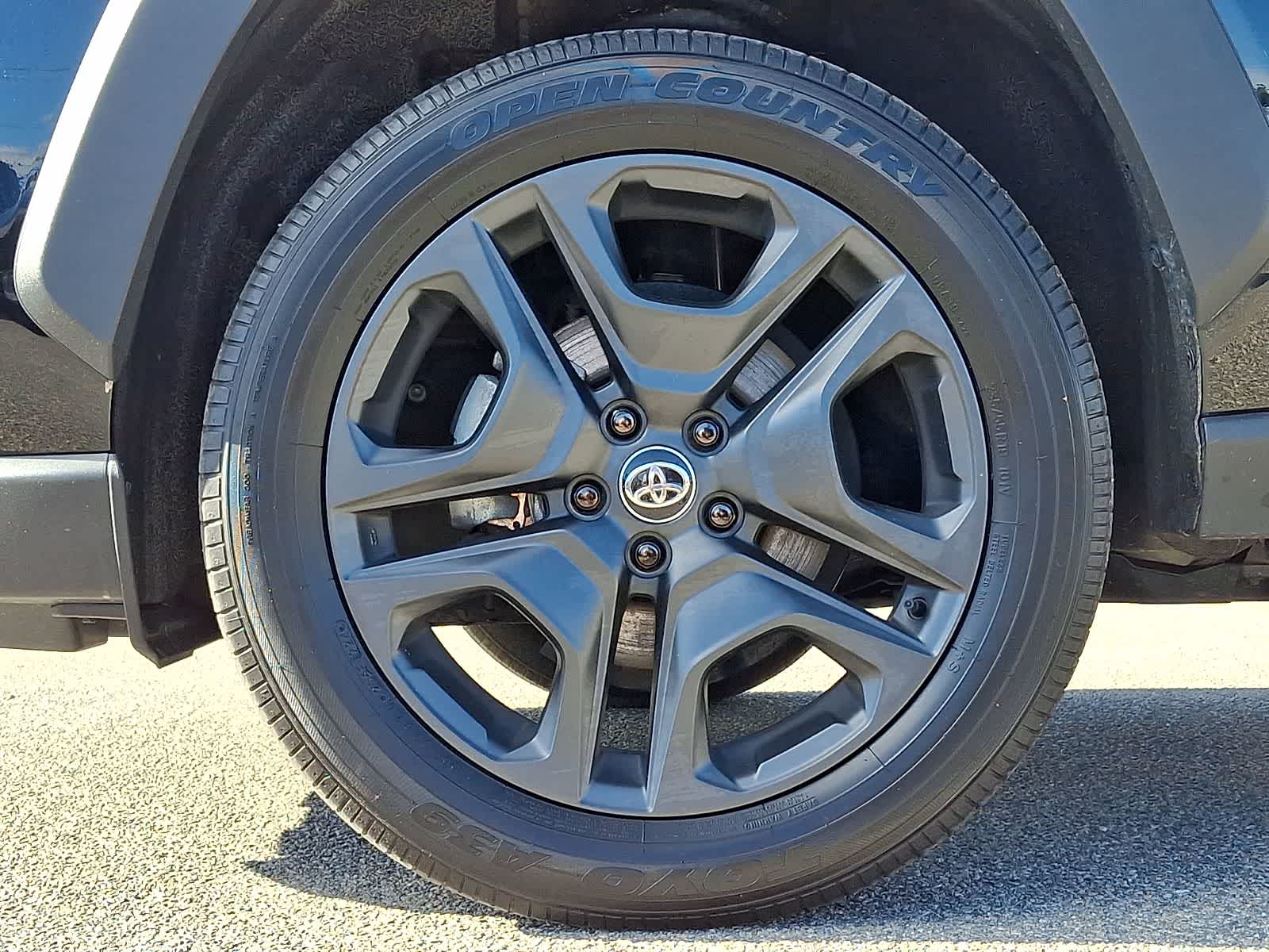 Thumbnail: 2024 Toyota RAV4 - 11