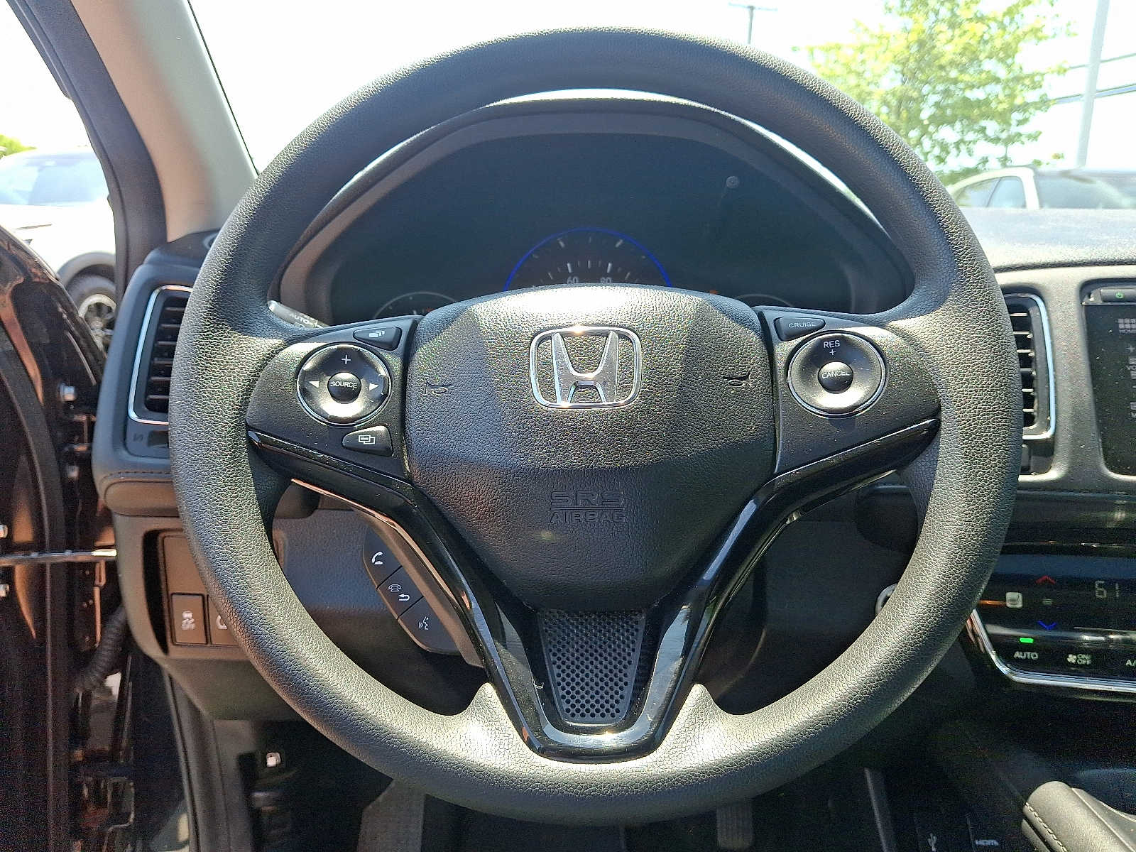 Thumbnail: 2017 Honda HR-V - 20
