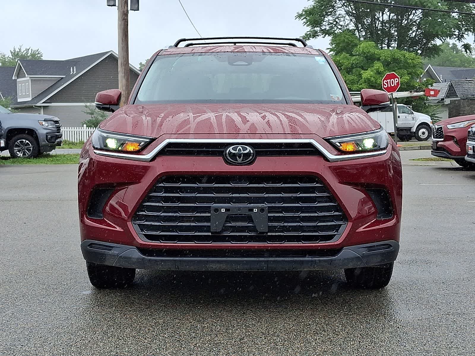 Thumbnail: 2024 Toyota Grand Highlander - 3