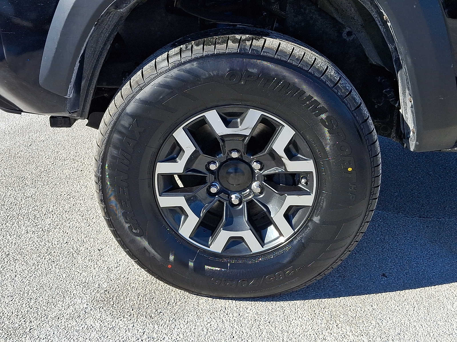 Thumbnail: 2020 Toyota Tacoma - 11