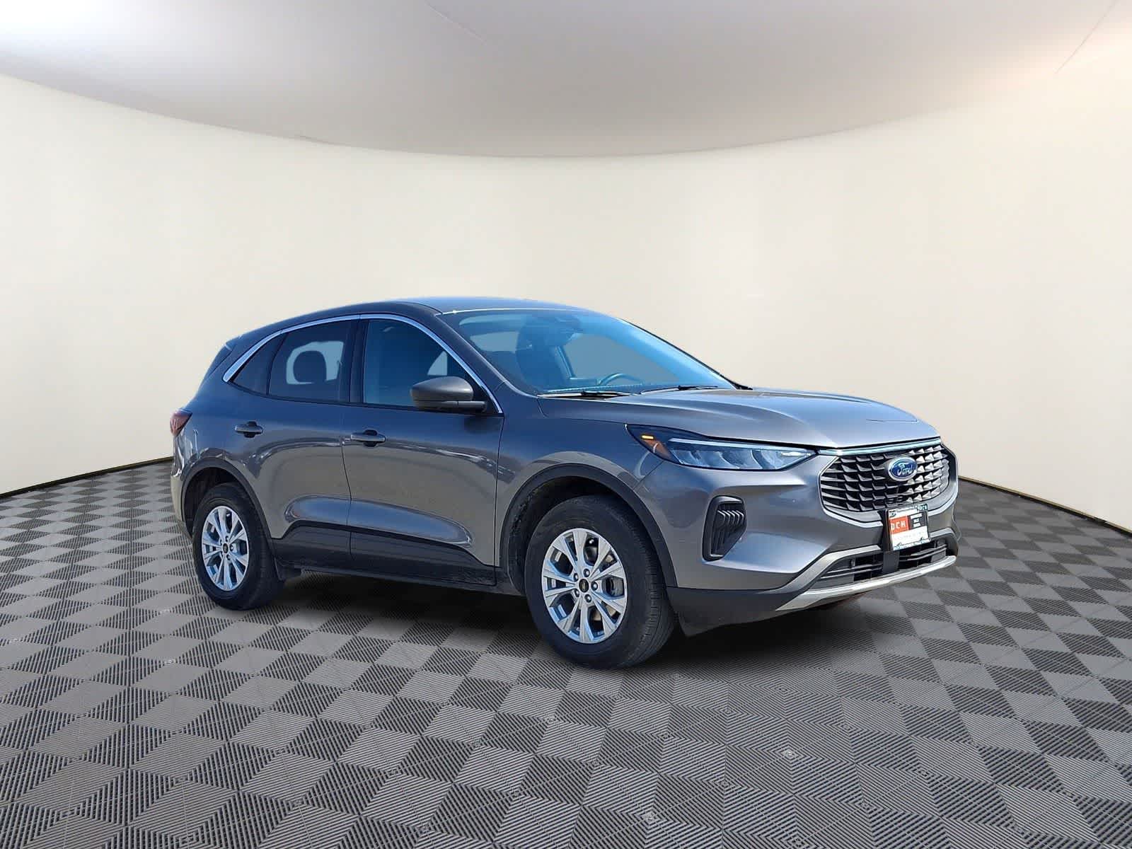 Thumbnail: 2024 Ford Escape - 4