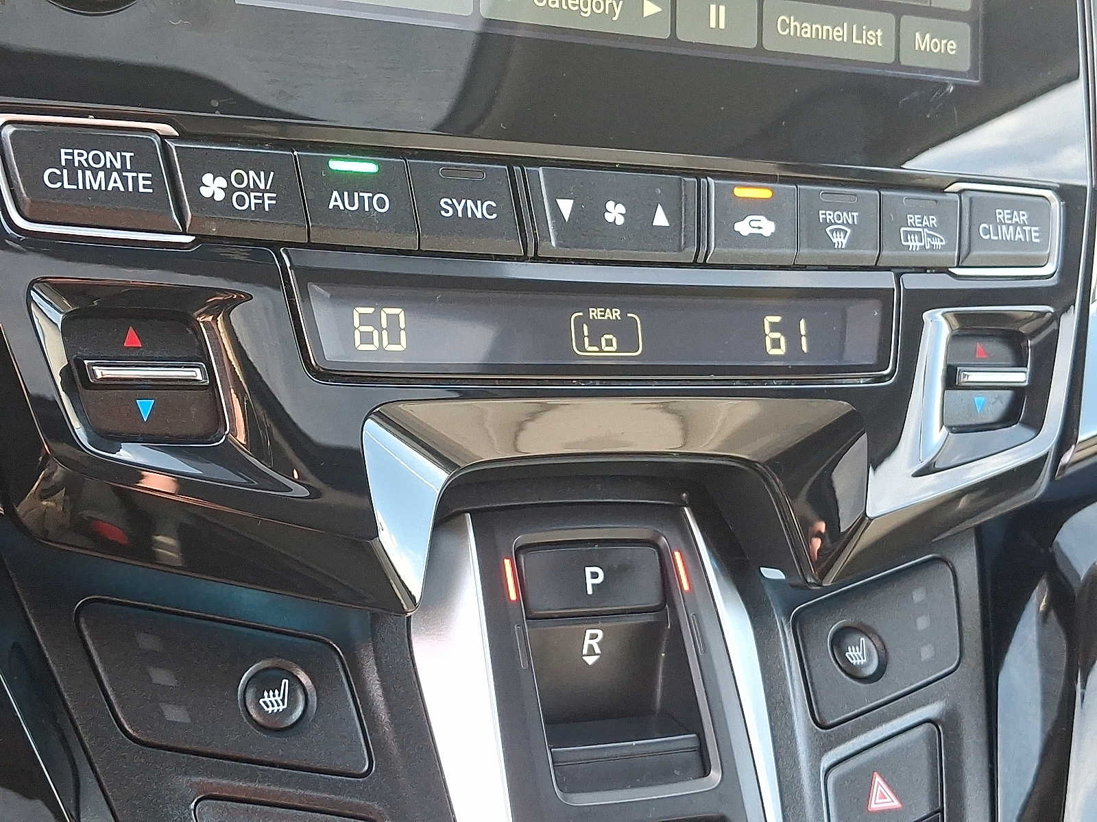 Thumbnail: 2023 Honda Odyssey - 16