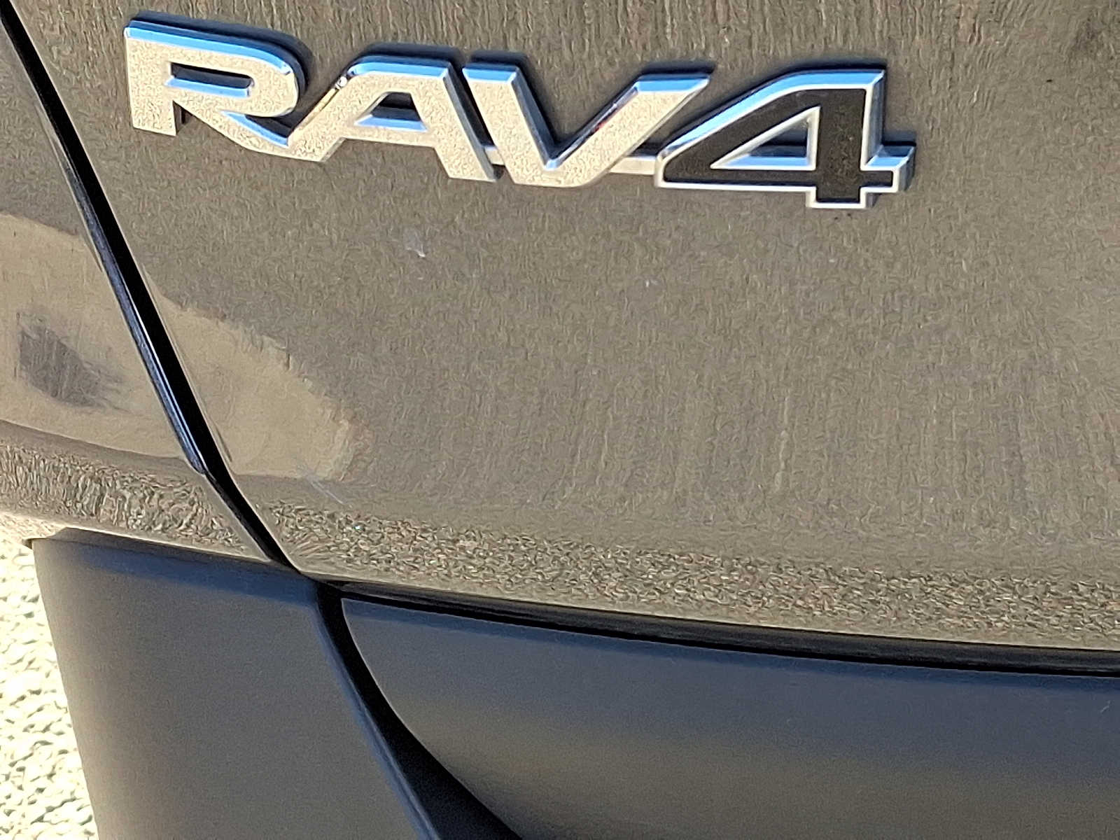 Thumbnail: 2023 Toyota RAV4 - 23