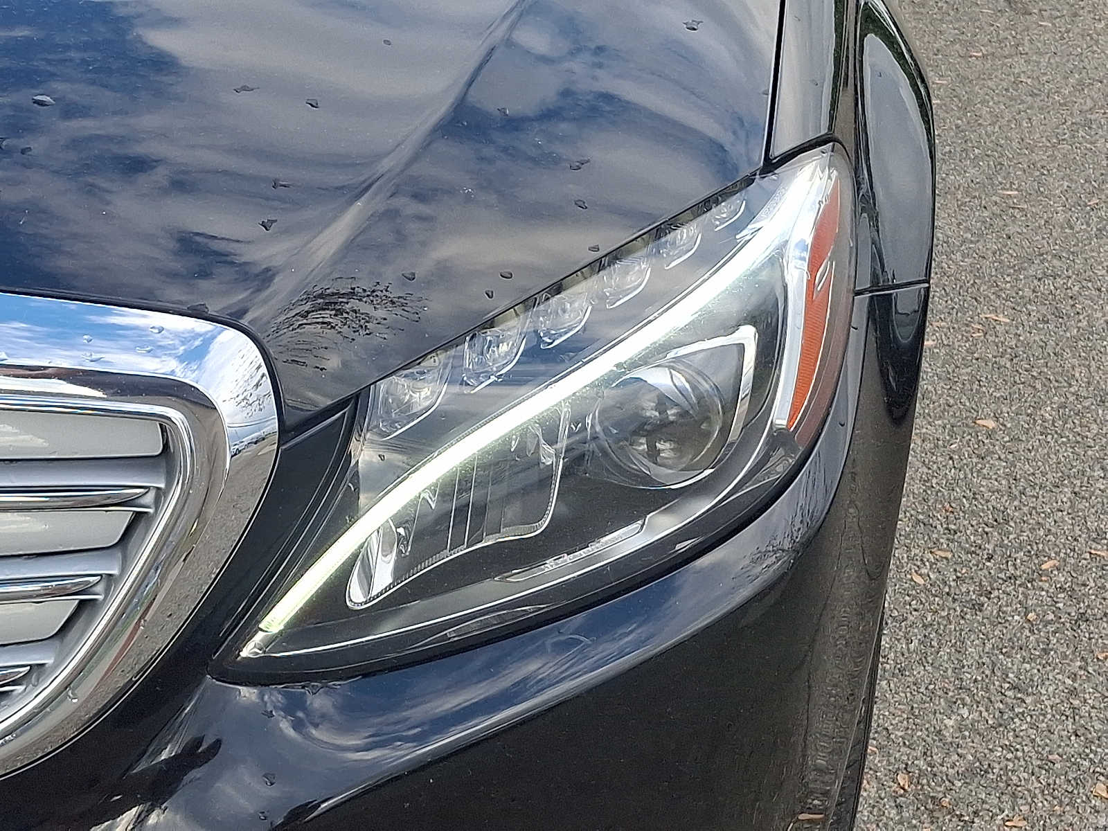 Thumbnail: 2015 Mercedes-Benz C-Class - 10