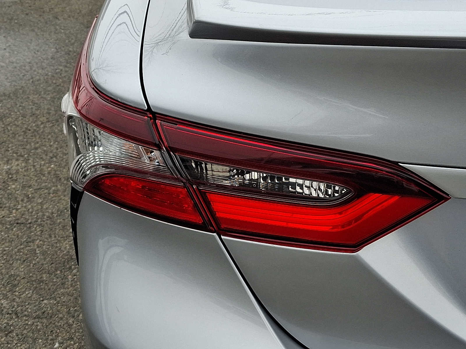 Thumbnail: 2023 Toyota Camry - 31