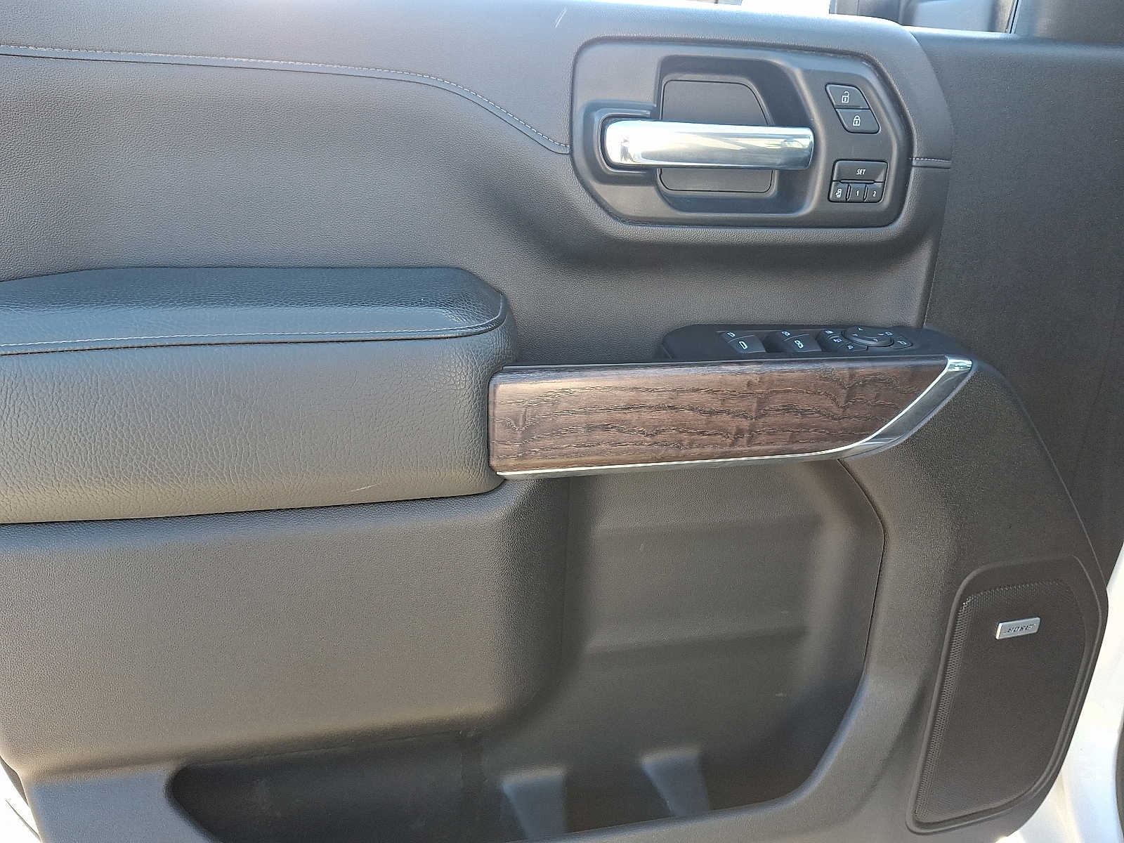 Thumbnail: 2022 GMC Sierra 2500 - 12