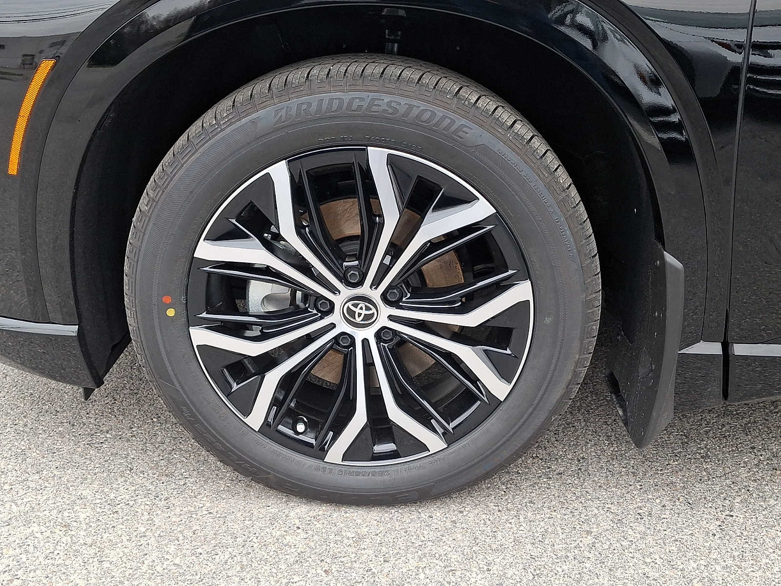 Thumbnail: 2026 Toyota Crown Signia - 7