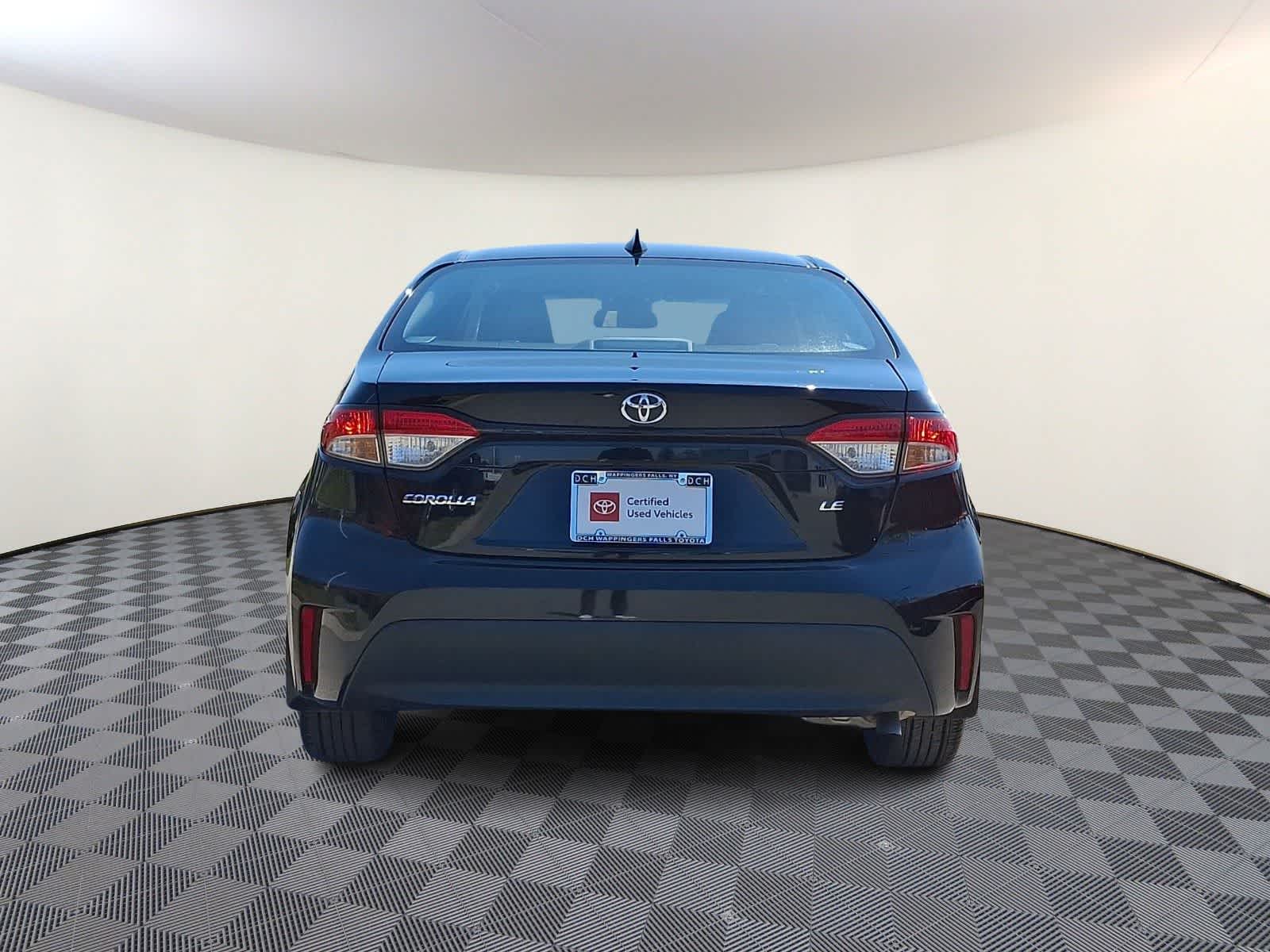 Thumbnail: 2023 Toyota Corolla - 7